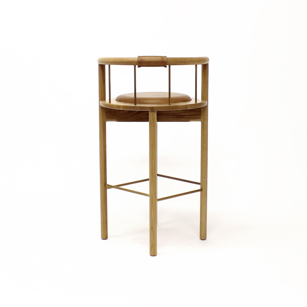 https://a.1stdibscdn.com/lloyd-modern-barrel-back-round-bar-stool-for-sale-picture-4/f_25303/f_181598221583090369941/LloydBarStoolOakCog3_master.jpeg