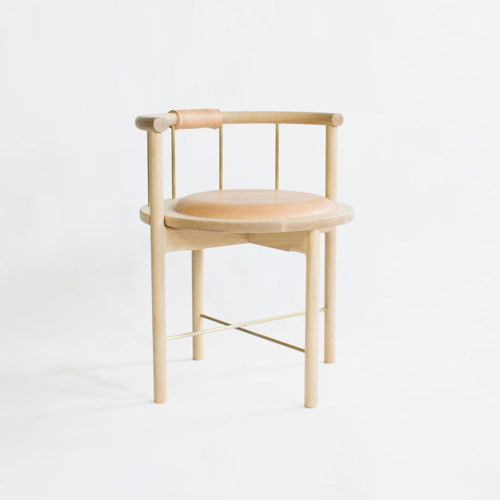 https://a.1stdibscdn.com/lloyd-vanity-and-desk-low-back-arm-chair-by-crump-and-kwash-for-sale-picture-8/f_25303/f_319010021671807943028/Lloyd_Pad_Maple_Natural_1_master.jpg