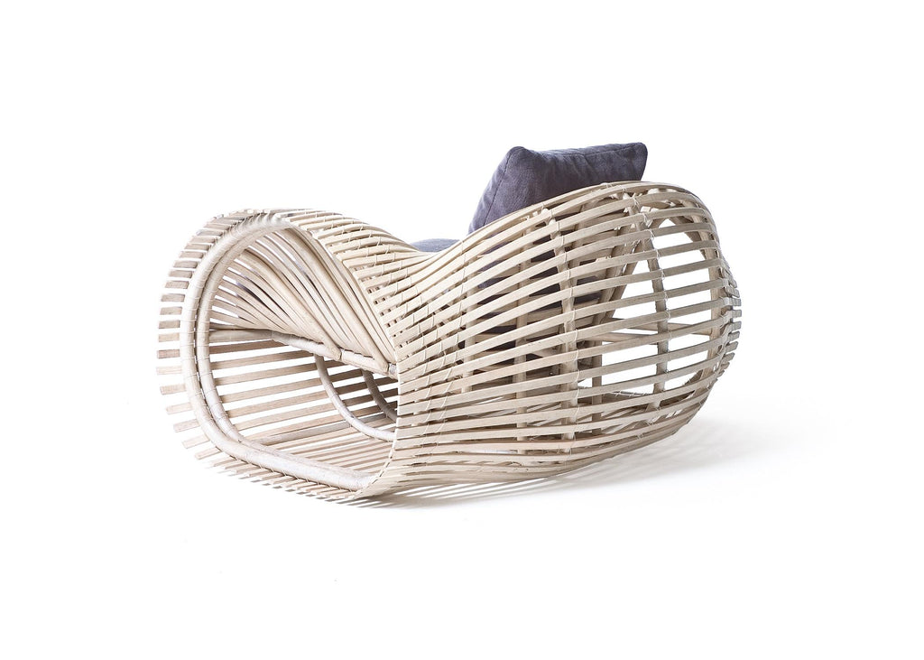 https://a.1stdibscdn.com/outdoor-lolah-easy-armchair-by-kenneth-cobonpue-for-sale-picture-3/f_12192/f_327907721676487459784/Lolah_Easy_Armchair_01_master.jpg