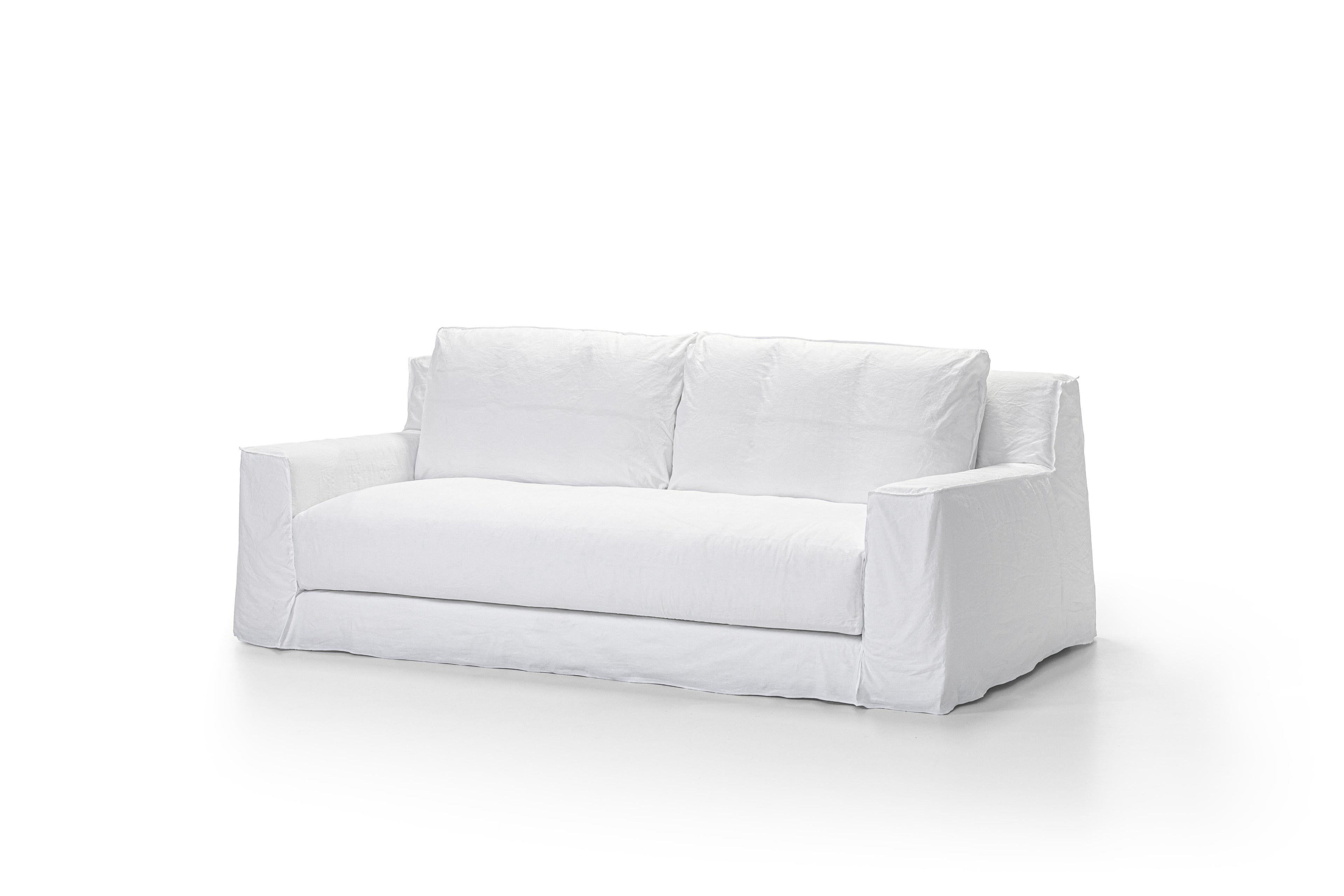 https://a.1stdibscdn.com/gervasoni-loll-12-sofa-in-white-linen-upholstery-by-paola-navone-for-sale-picture-2/22569652/f_255894721633415619732/Loll_12_2__master.jpg