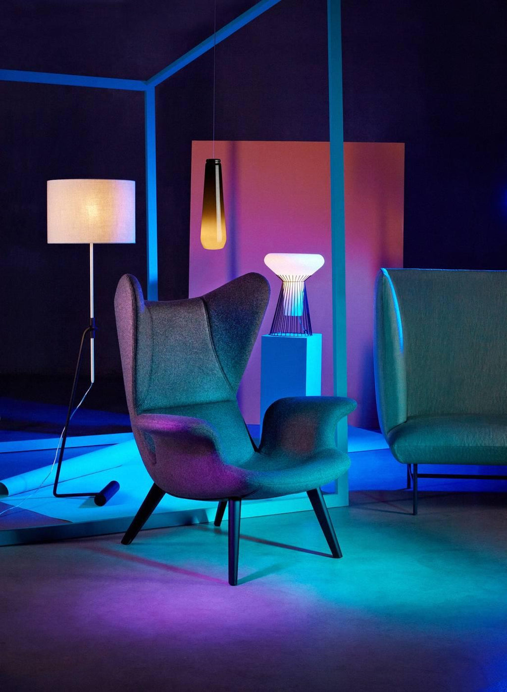 https://a.1stdibscdn.com/archivesE/upload/f_16392/f_97320831517503745860/Longwave_High_back_Armchair_Moroso_Diesel_6_master.jpg