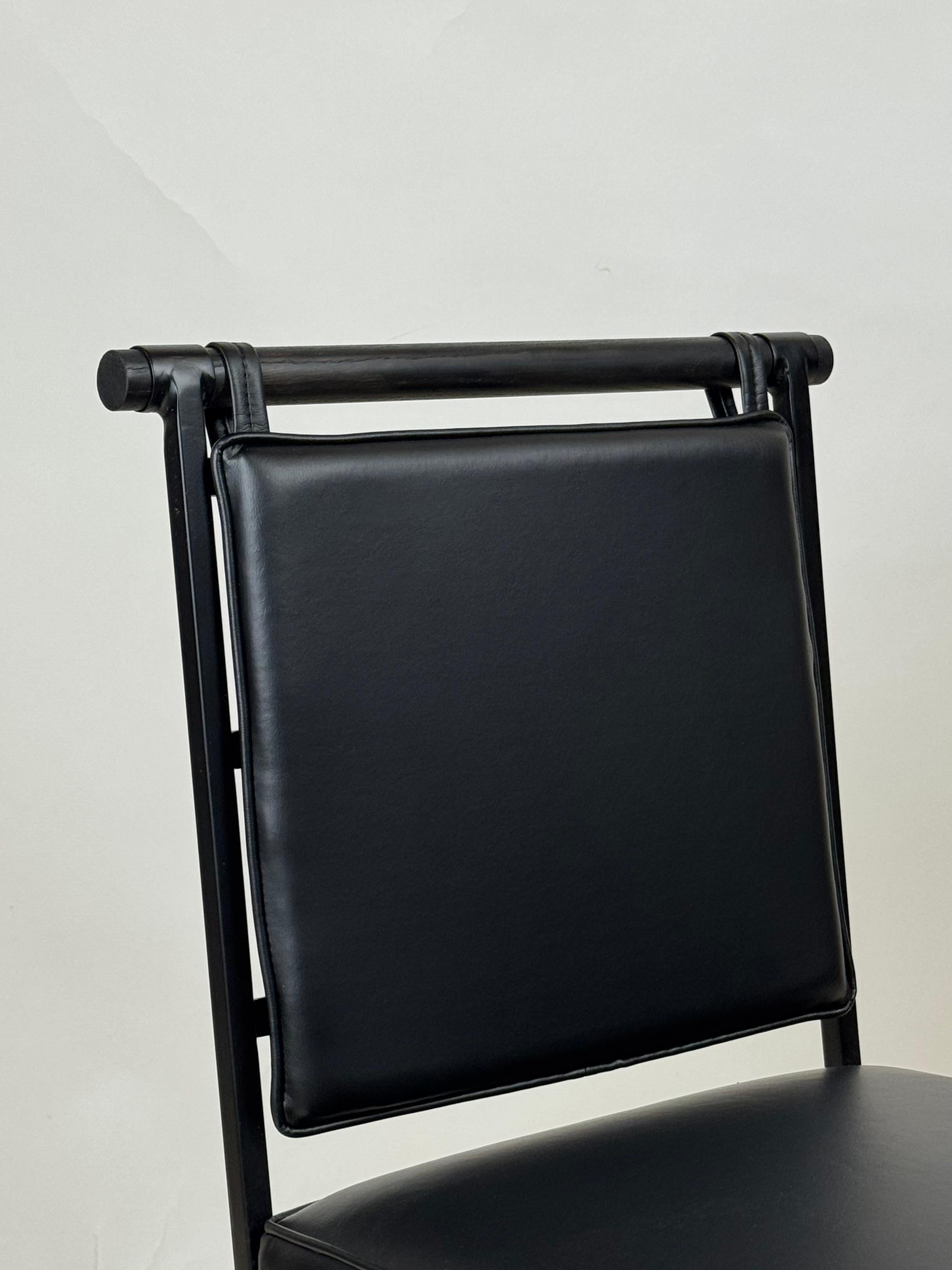 https://a.1stdibscdn.com/set-of-6-camargue-chairs-by-design-freres-in-com-for-sale-picture-9/f_8184/f_462741621755188370442/Los_Feliz_Chair_10_master.jpg