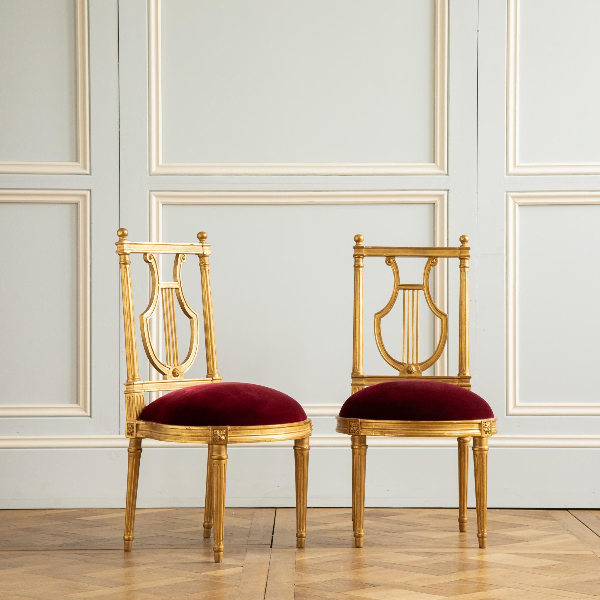 https://a.1stdibscdn.com/louis-xvi-gilded-lyre-chairs-with-deep-red-velvet-inspired-by-jacob-for-sale-picture-2/f_23353/f_299536821660301209715/Louis_XVI_gilded_Lyre_Chairs_Red_velvet_549_master.jpg