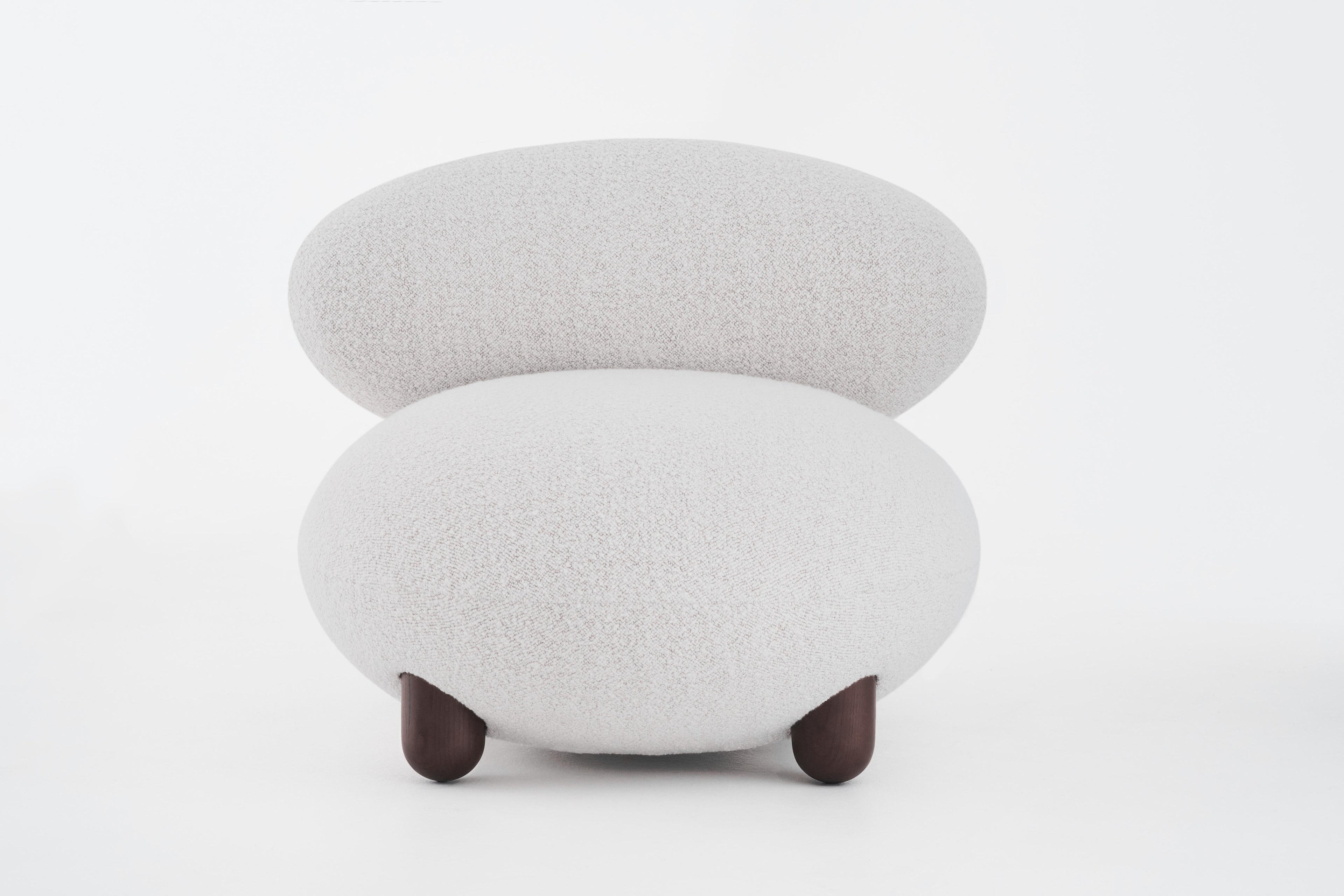 https://a.1stdibscdn.com/baloo-boucle-flock-lounge-chair-by-noom-for-sale-picture-3/f_12192/f_434500921738591405596/Lounge_Chair_Flock_by_NOOM_4__master.jpg