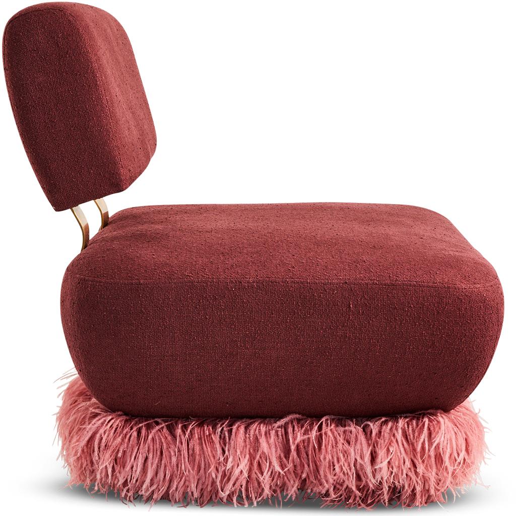 https://a.1stdibscdn.com/plum-boucle-bronzed-steel-brass-ostrich-feather-ostrich-fluff-lounge-chair-for-sale-picture-6/f_38931/f_290395721654768266826/Lounge_Chair_Ostrich_Fluff_Plum_View5_master.jpg
