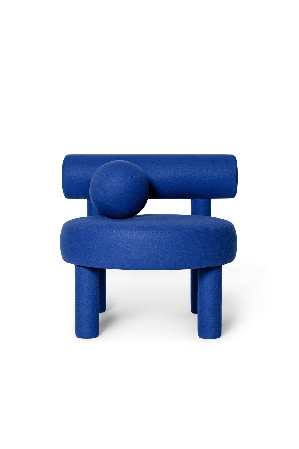 https://a.1stdibscdn.com/modern-low-chair-gropius-cs1-by-noom-for-sale-picture-5/f_42321/f_184691821585240220503/Low_Chair_Gropius_CS1_sm_2__master.jpg