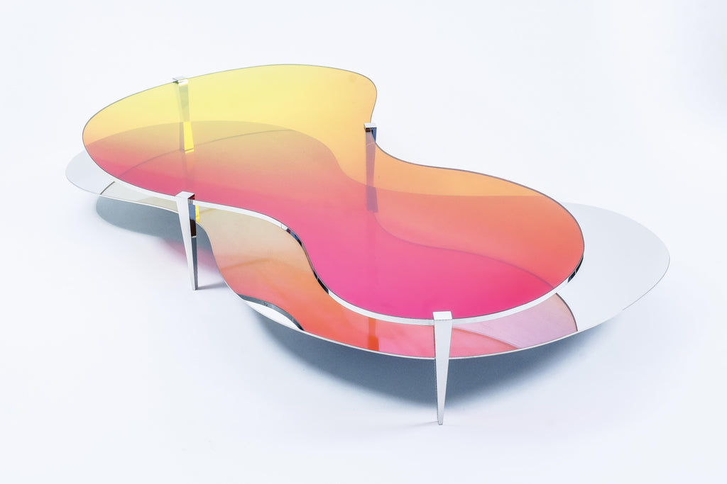 https://a.1stdibscdn.com/two-tier-sculptural-dichroic-glass-coffee-table-by-oda-lik-studio-for-sale-picture-2/f_12192/f_492615421773750203794/Low_Table_LT01_01_master.jpg