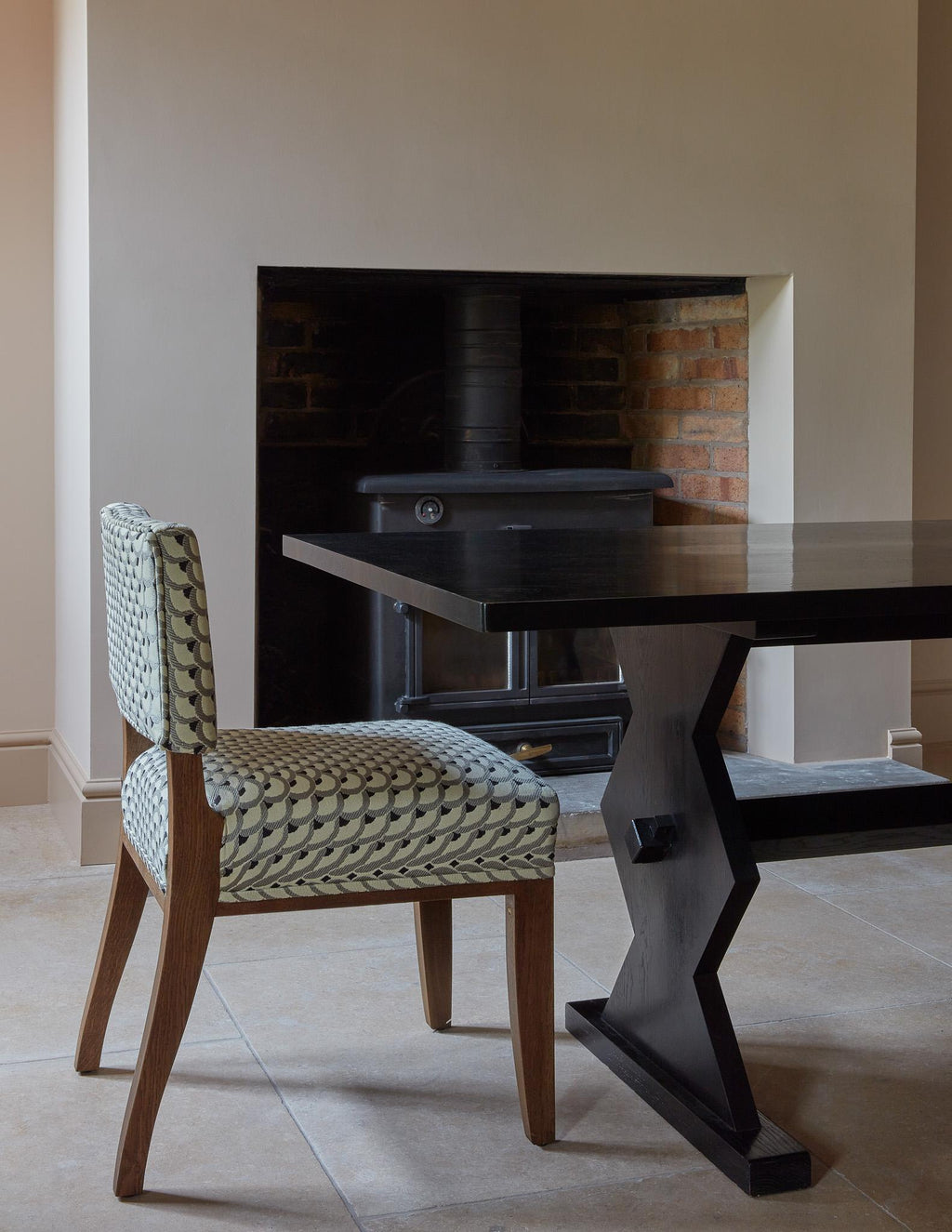 https://a.1stdibscdn.com/rupert-bevan-1940s-dining-chair-in-customers-own-choice-of-material-leather-for-sale-picture-7/f_95862/f_377669821728653587415/Low_res_Ebonised_Marcel_dining_table_1940s_dining_chair_In_situ_1_James_M_master.jpg