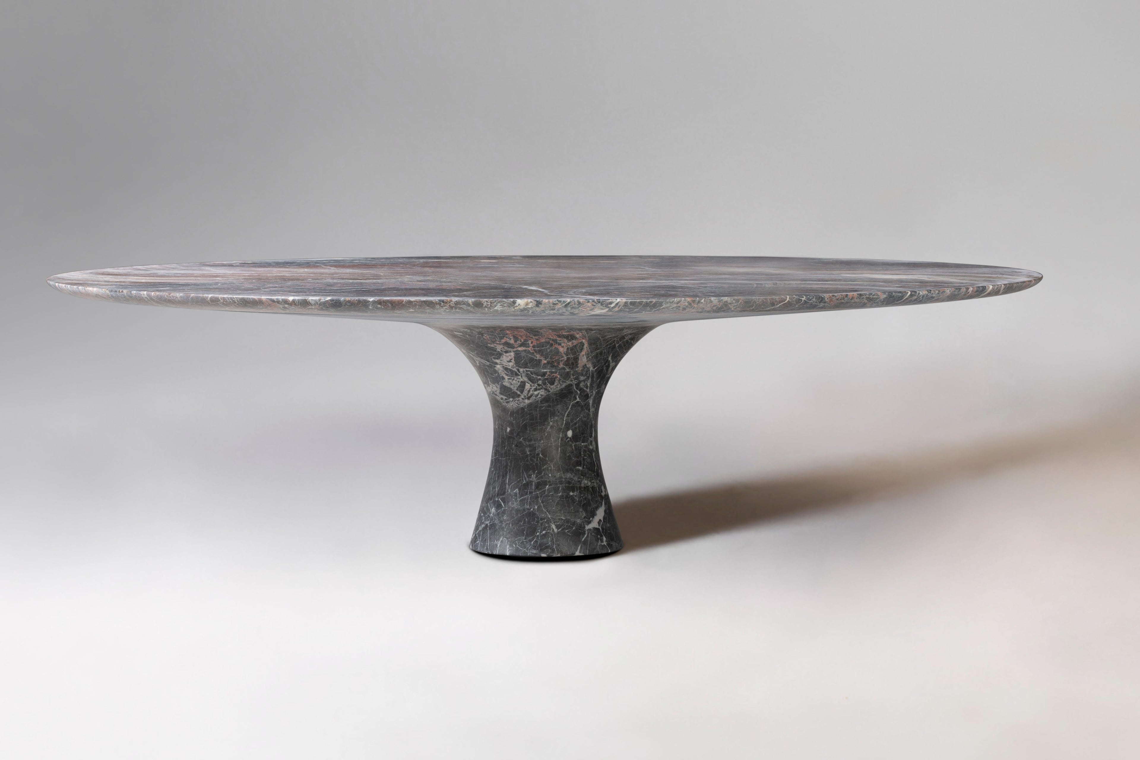 https://a.1stdibscdn.com/set-of-refined-contemporary-marble-oval-low-table-and-side-table-for-sale-picture-5/f_12192/f_319957321672429378610/Low_table_AngeloM_Grey_Saint_Laurent_master.jpg