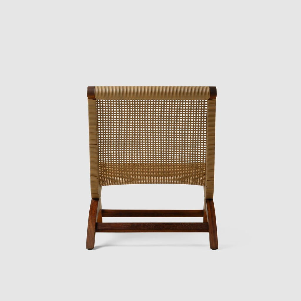 https://a.1stdibscdn.com/tropical-hardwood-and-rattan-butaque-chair-outdoor-use-licensed-reedition-for-sale-picture-6/f_34063/f_243655221768837853491/Luteca_Butaque_Clasica_Woven_W4_master.jpg