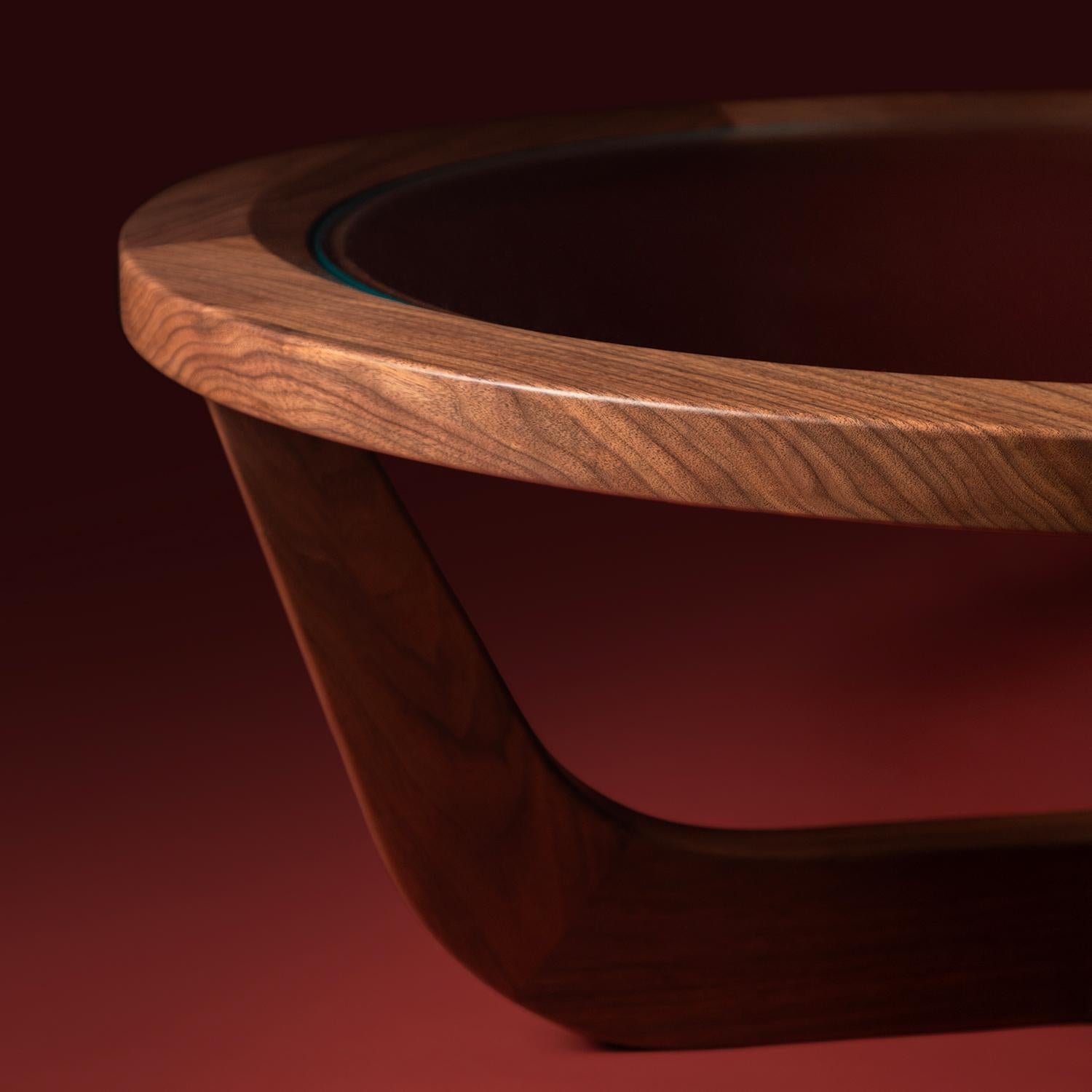 https://a.1stdibscdn.com/clara-porset-modernist-cp3-solid-walnut-and-glass-coffee-table-by-luteca-for-sale-picture-11/f_34063/f_135740321766177330586/Luteca_CP3_Coffee_Table_Walnut_Glass_D3_master.jpg