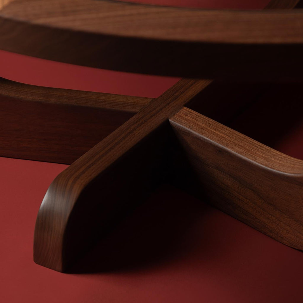 https://a.1stdibscdn.com/clara-porset-modernist-cp3-solid-walnut-and-glass-coffee-table-by-luteca-for-sale-picture-12/f_34063/f_135740321766177330598/Luteca_CP3_Coffee_Table_Walnut_Glass_D4_master.jpg
