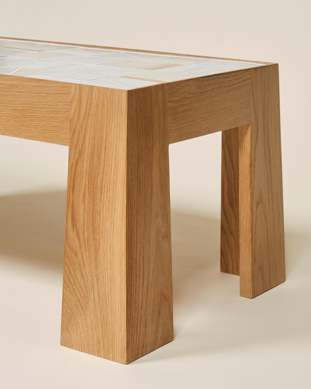 https://a.1stdibscdn.com/handmade-tile-top-lith-coffee-table-by-lynnea-jean-in-stock-for-sale-picture-8/f_81152/f_470948221762568915743/Lynnea_Jean_Interiors_027_master.jpg