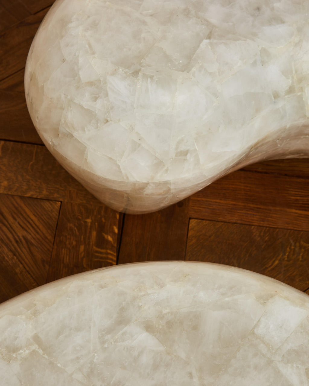 https://a.1stdibscdn.com/beans-coffee-tables-by-studio-glustin-for-sale-picture-7/f_9680/f_295103221657456905153/M011_FTS598_0010633_master.jpg