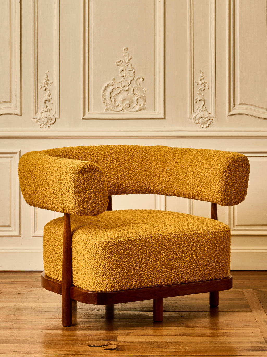 https://a.1stdibscdn.com/pair-of-armchairs-in-wood-by-studio-glustin-for-sale-picture-6/f_9680/f_449635821746965824508/M011_HTS020_003_61_master.jpg