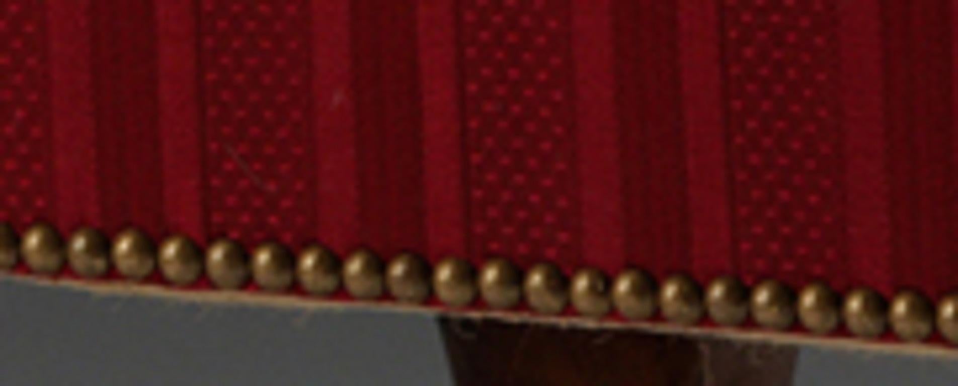 https://a.1stdibscdn.com/george-ii-sofa-for-sale-picture-4/f_17242/f_480901721766487954379/M152_close_up_3_master.jpg