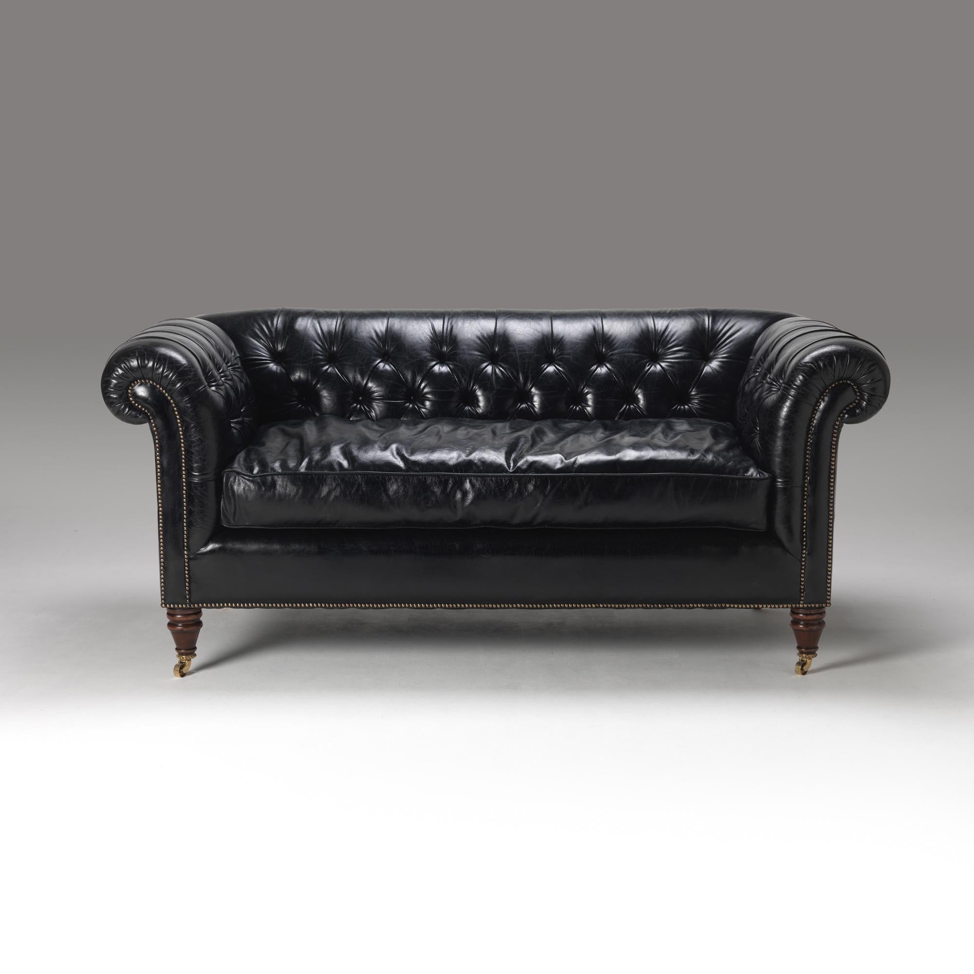 https://a.1stdibscdn.com/the-oswald-sofa-for-sale-picture-2/f_17242/f_486539121770200744114/M335_Front_View_master.jpg