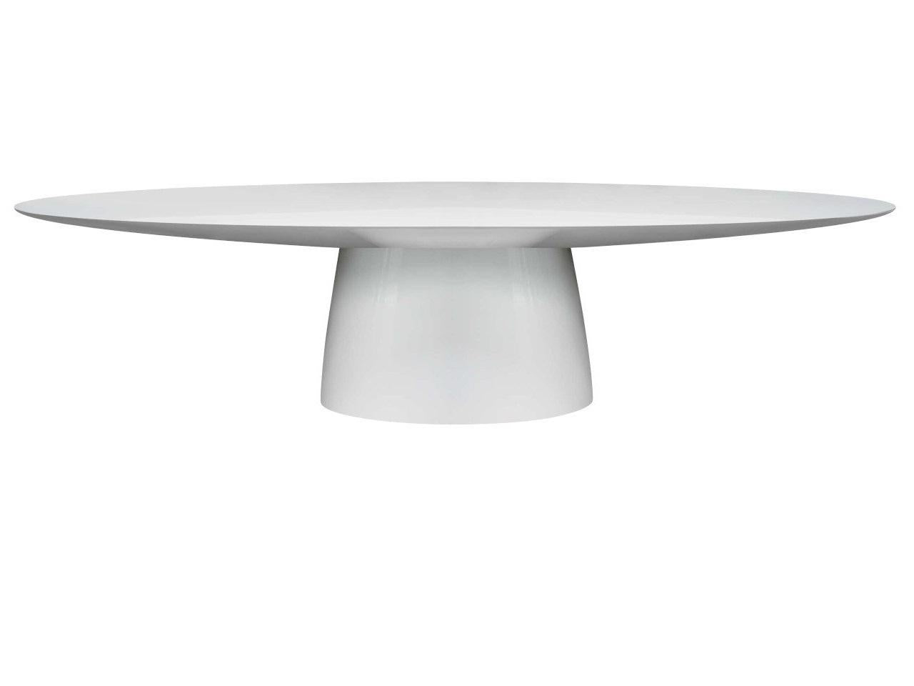 https://a.1stdibscdn.com/bespoke-outdoor-oval-dining-table-in-chocolate-brown-lacquer-for-sale-picture-3/f_27693/f_415329121726696731266/MAGNA_GANSK_460388_rel41bbd5ba_master.jpg
