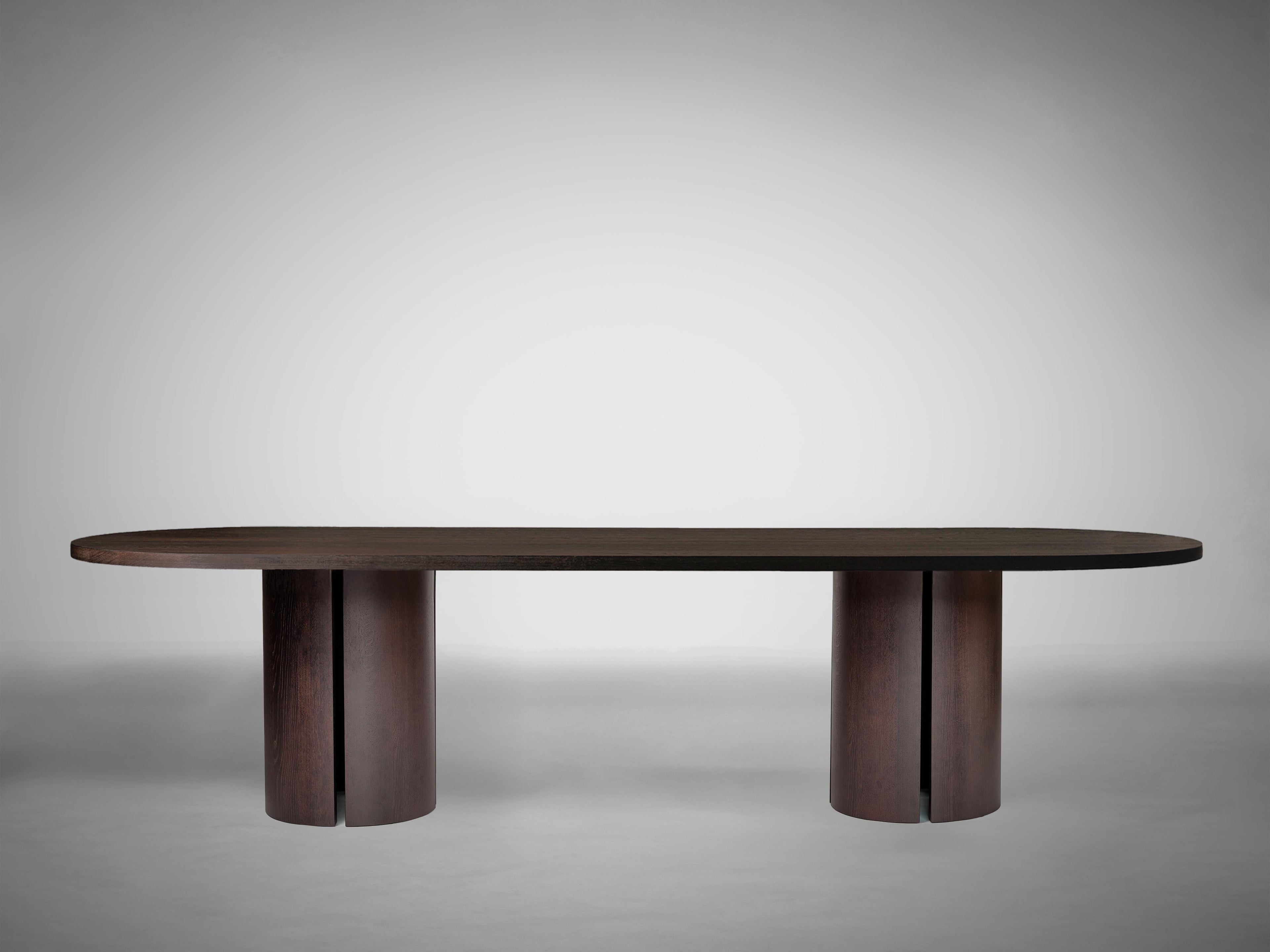 https://a.1stdibscdn.com/oval-dining-table-solid-dark-brown-european-oak-aperta-capsule-by-mokko-for-sale-picture-2/f_89302/f_491451621773073118116/MAIN_Mokko_Aperta_Table_Capsule_DB_C1_design_by_Aad_Bos_master.jpg