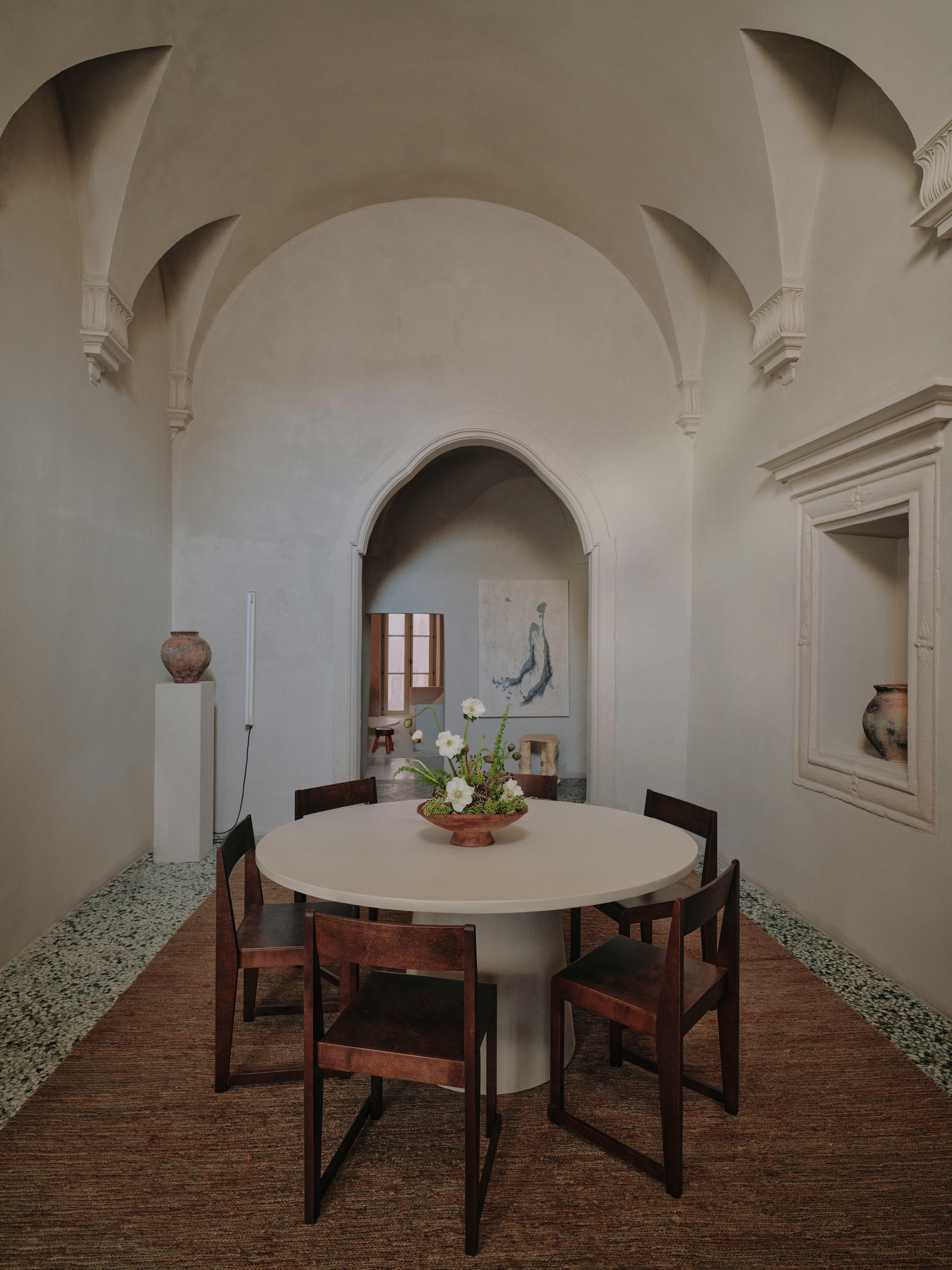 https://a.1stdibscdn.com/core-microcement-dining-table-by-marlot-baus-for-sale-picture-4/f_106442/f_470865921760711232993/MARLOTBAUS2677_master.jpg