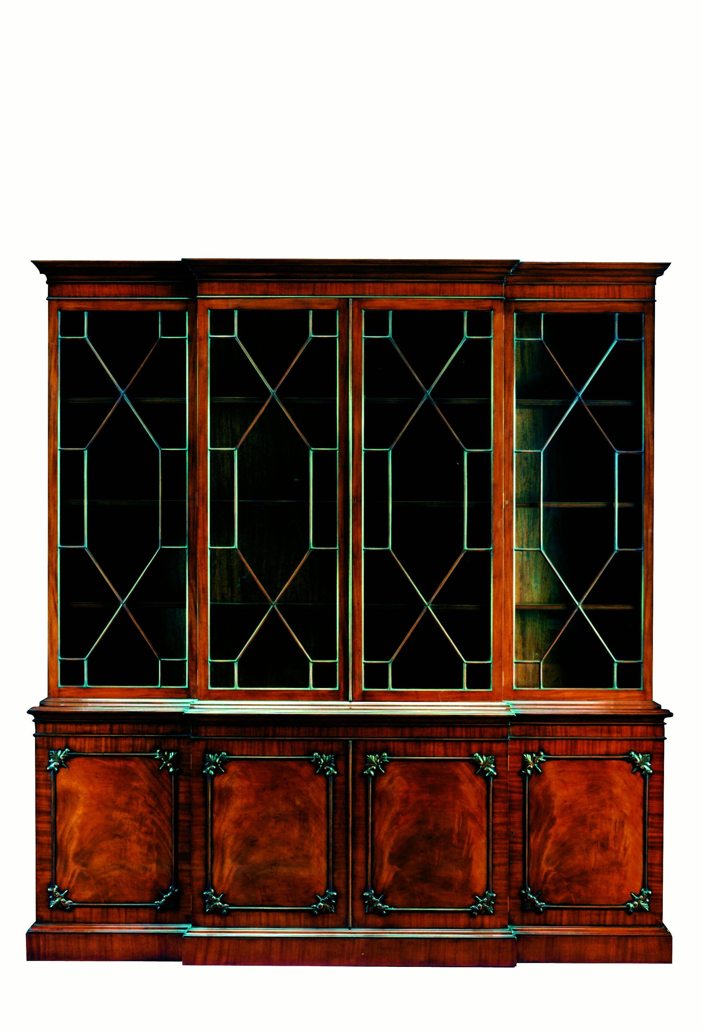 https://a.1stdibscdn.com/new-english-made-chippendale-style-mahogany-breakfront-bookcase-in-stock-for-sale-picture-7/f_70552/f_310080421737137448009/MB500_A_JPEG_master.jpg