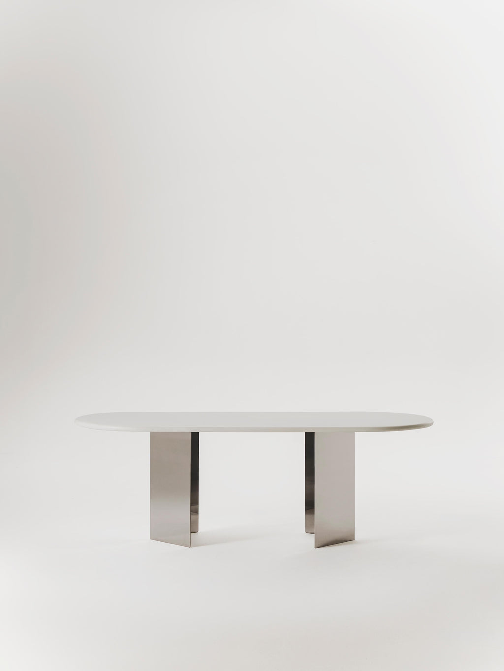 https://a.1stdibscdn.com/adol-dining-table-in-microcement-and-stainless-steel-by-marlot-baus-for-sale-picture-5/f_106442/f_475068021763031198553/MB_3256_master.jpg