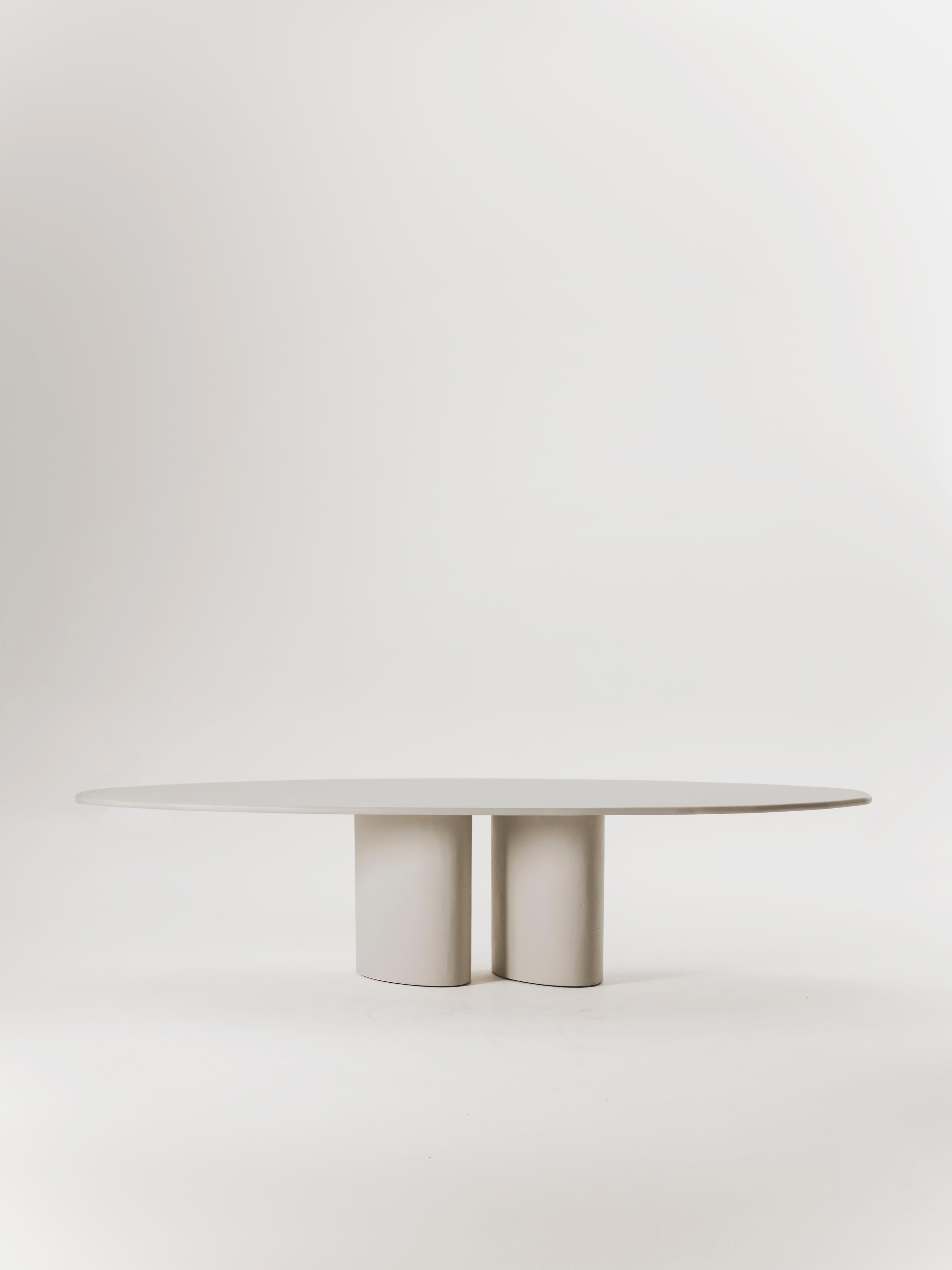 https://a.1stdibscdn.com/garra-microcement-dining-table-by-marlot-baus-for-sale-picture-3/f_106442/f_471525121761154772727/MB_3287_master.jpg
