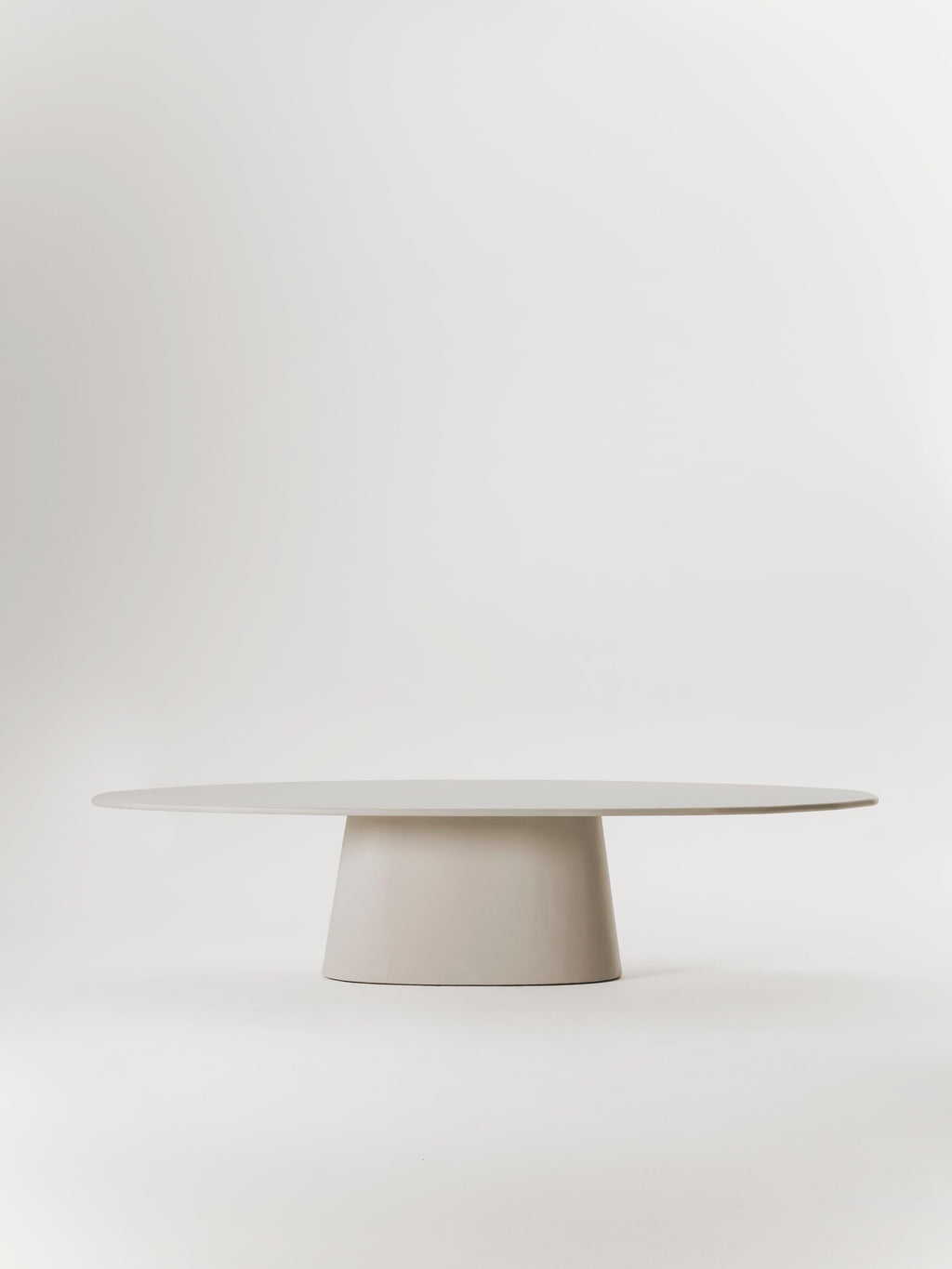 https://a.1stdibscdn.com/imai-microcement-dining-table-by-marlot-baus-for-sale-picture-3/f_106442/f_480042821765814653819/MB_3290_master.jpg