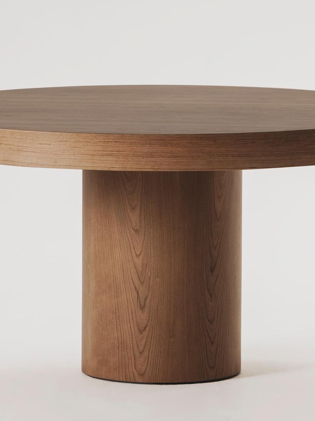 https://a.1stdibscdn.com/andre-microcement-dining-table-by-marlot-baus-for-sale-picture-4/f_106442/f_474214521762517671036/MB_3300_a1bbed23_04a1_4261_9649_1e0569a08a15_master.jpg