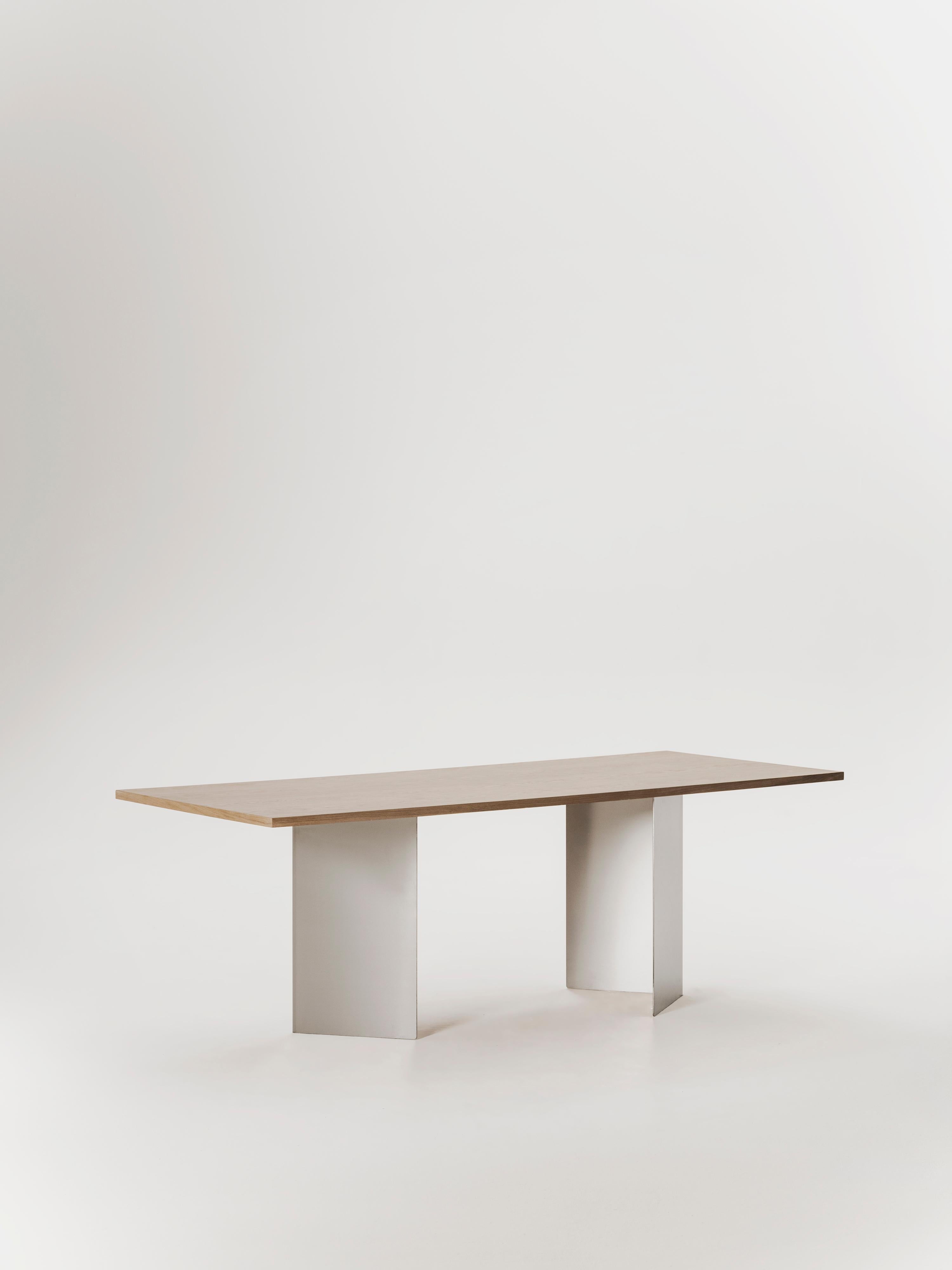 https://a.1stdibscdn.com/ander-dining-table-in-wood-veneer-and-stainless-steel-by-marlot-baus-for-sale-picture-3/f_106442/f_475061921763029081545/MB_3396_5fa33d6b_633a_404b_a525_c7a8577a24a0_master.jpg