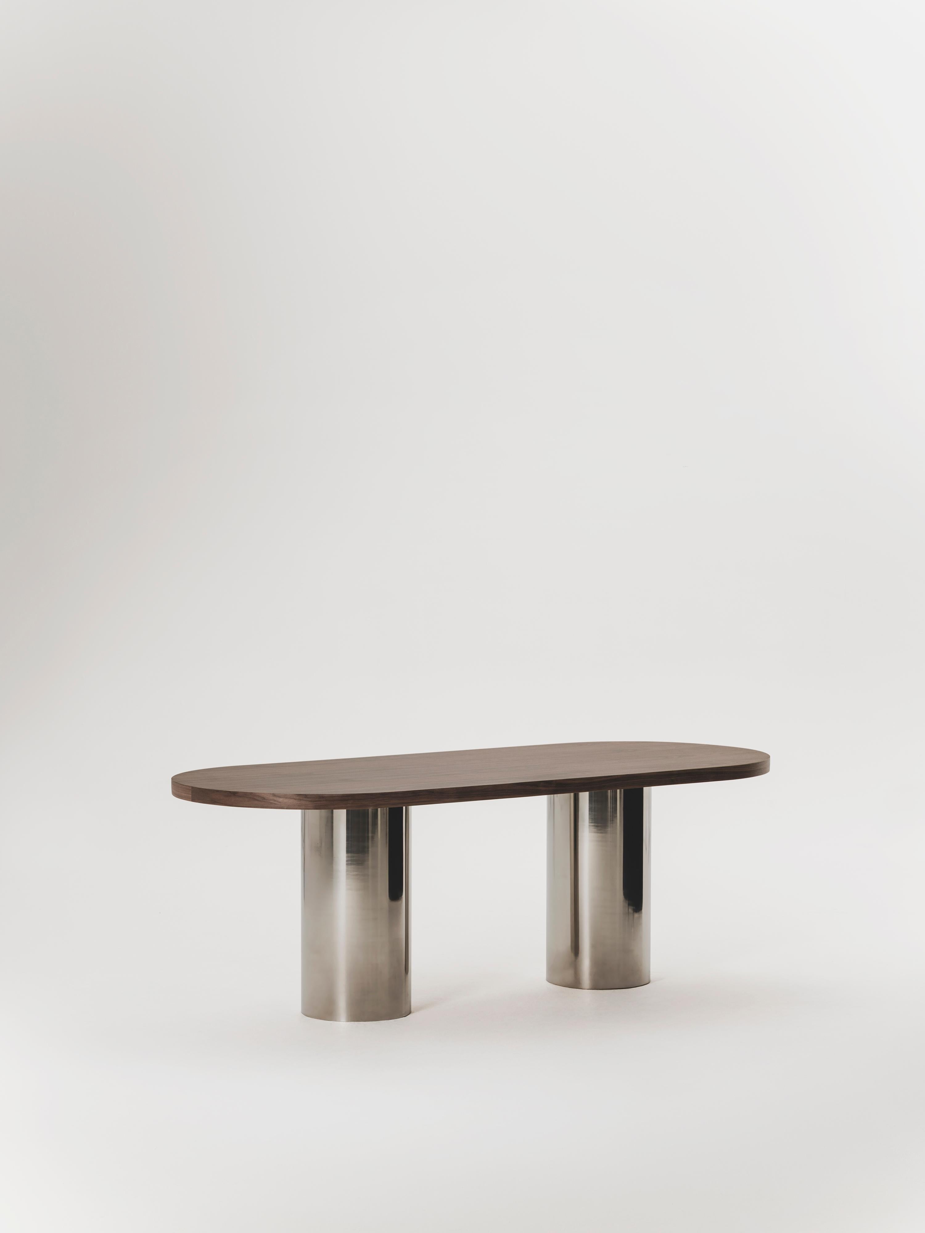 https://a.1stdibscdn.com/botticelli-dining-table-in-wood-veneer-and-stainless-steel-by-marlot-baus-for-sale-picture-2/f_106442/f_474944621762950793713/MB_3445_master.jpg