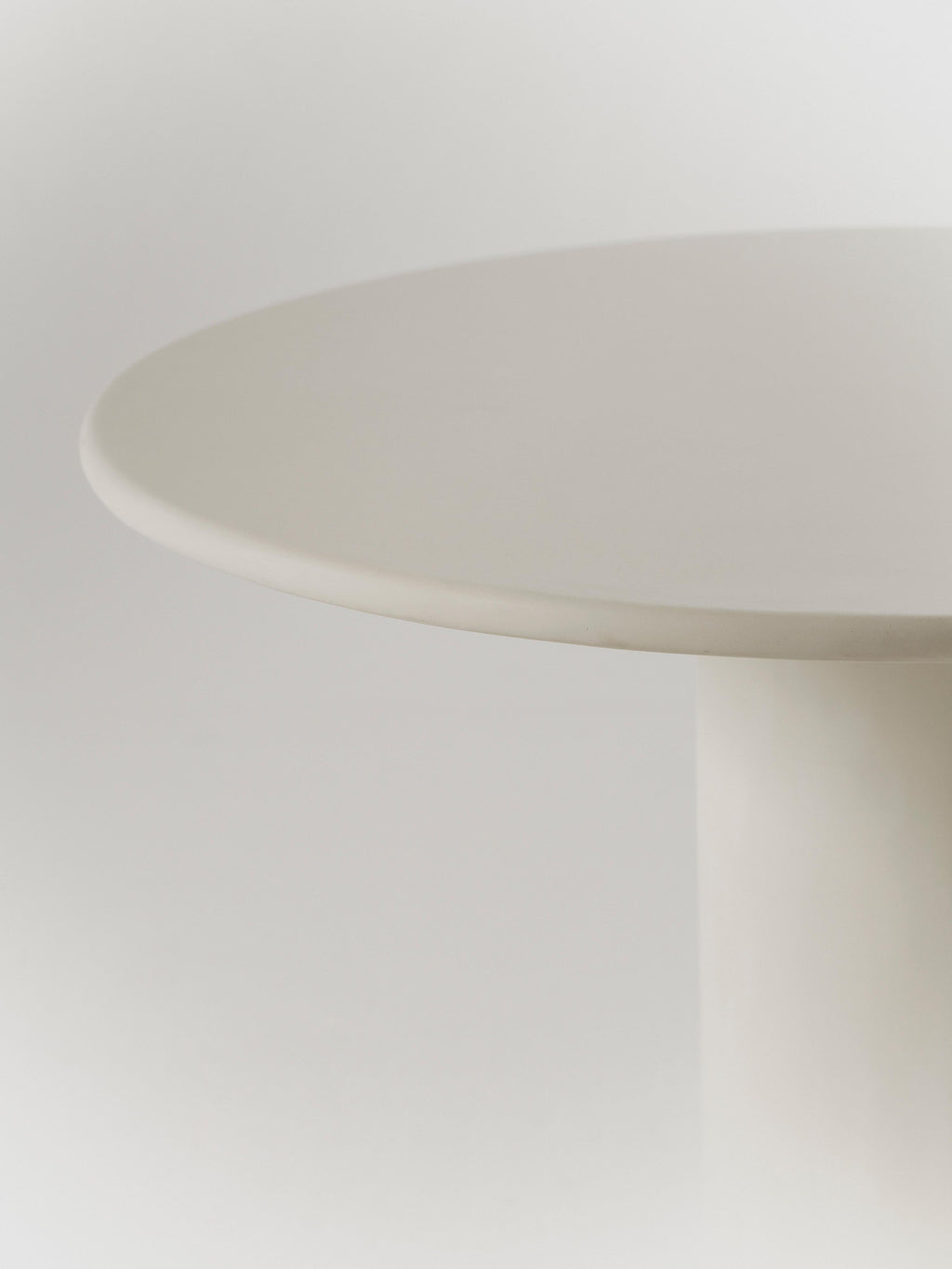 https://a.1stdibscdn.com/gio-microcement-dining-table-by-marlot-baus-for-sale-picture-3/f_106442/f_471206821760974585352/MB_9060_master.jpg
