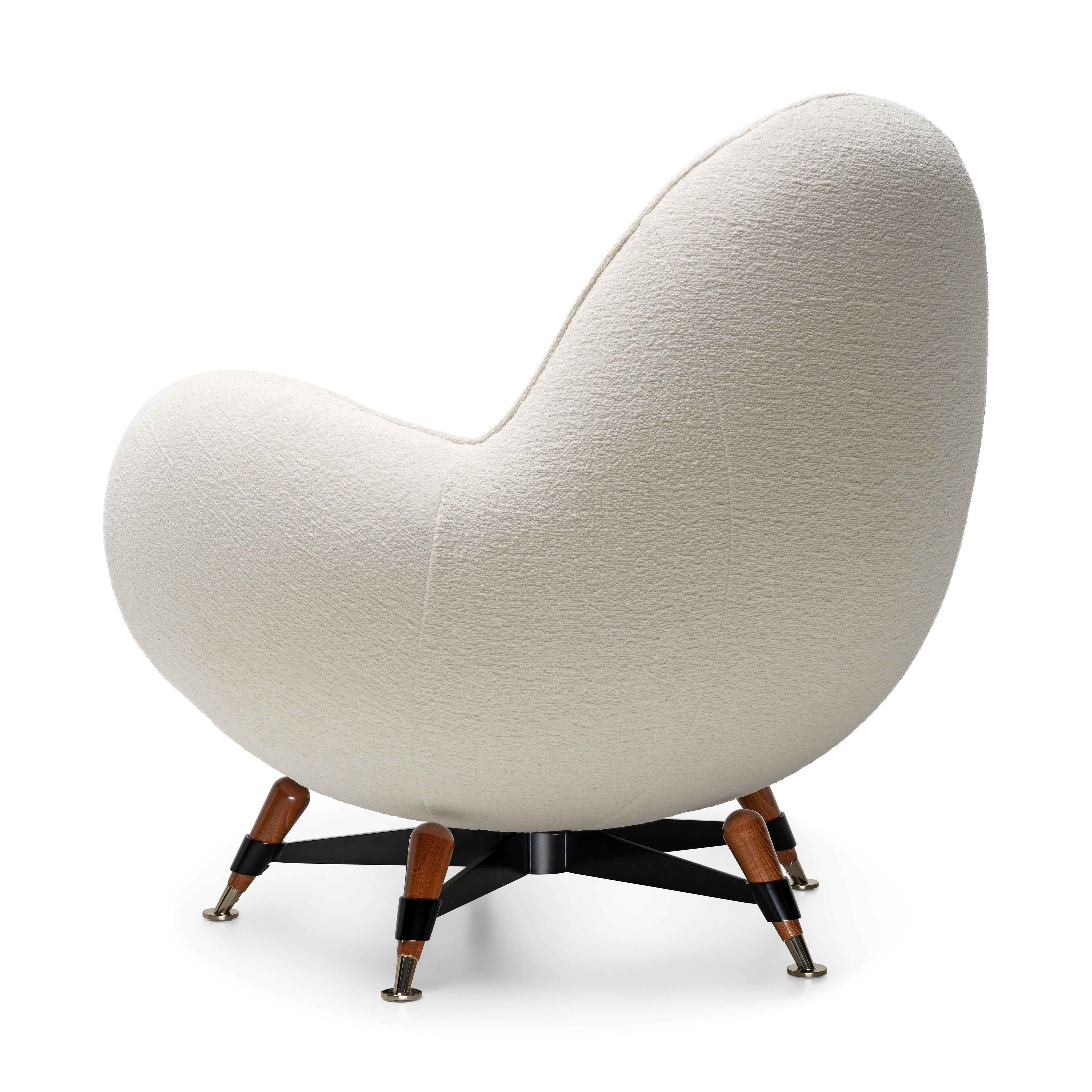https://a.1stdibscdn.com/visionnaire-mercury-anniversary-armchair-for-sale-picture-2/f_51382/f_215772921693583730663/MERCURY_armchair_gallery_06_master.jpeg
