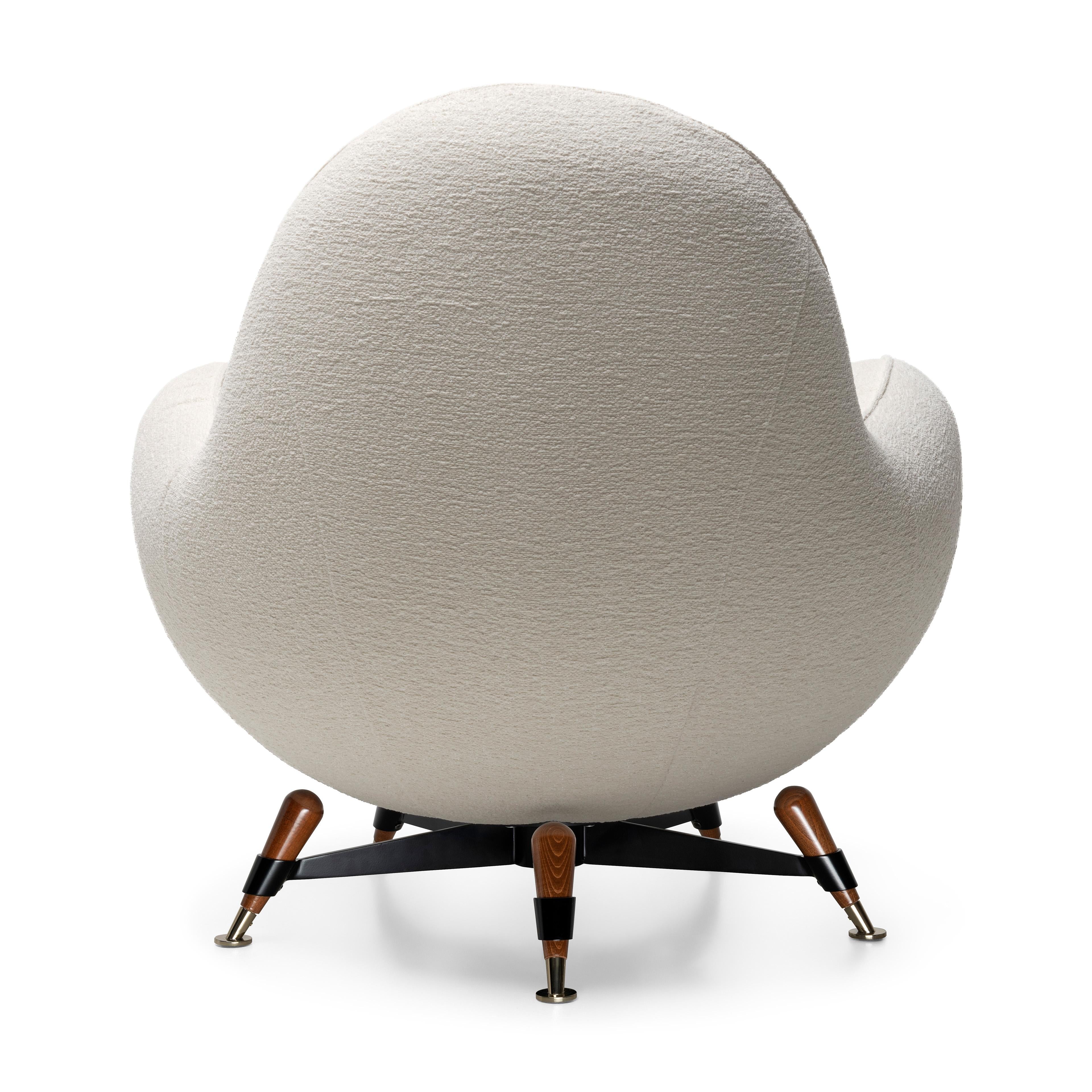 https://a.1stdibscdn.com/visionnaire-mercury-anniversary-armchair-for-sale-picture-3/f_51382/f_215772921693584156319/MERCURY_armchair_gallery_08_master.jpg