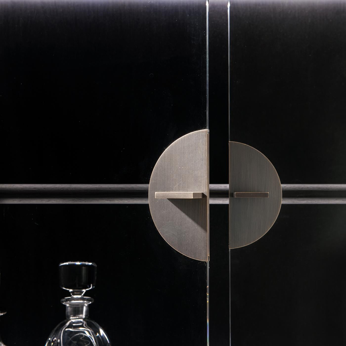 https://a.1stdibscdn.com/talento-cabinet-by-edoardo-colzani-design-for-sale-picture-3/22569652/f_216139721606736890448/MEROCO_082_B20200320_44_1nt9zr0_master.jpg
