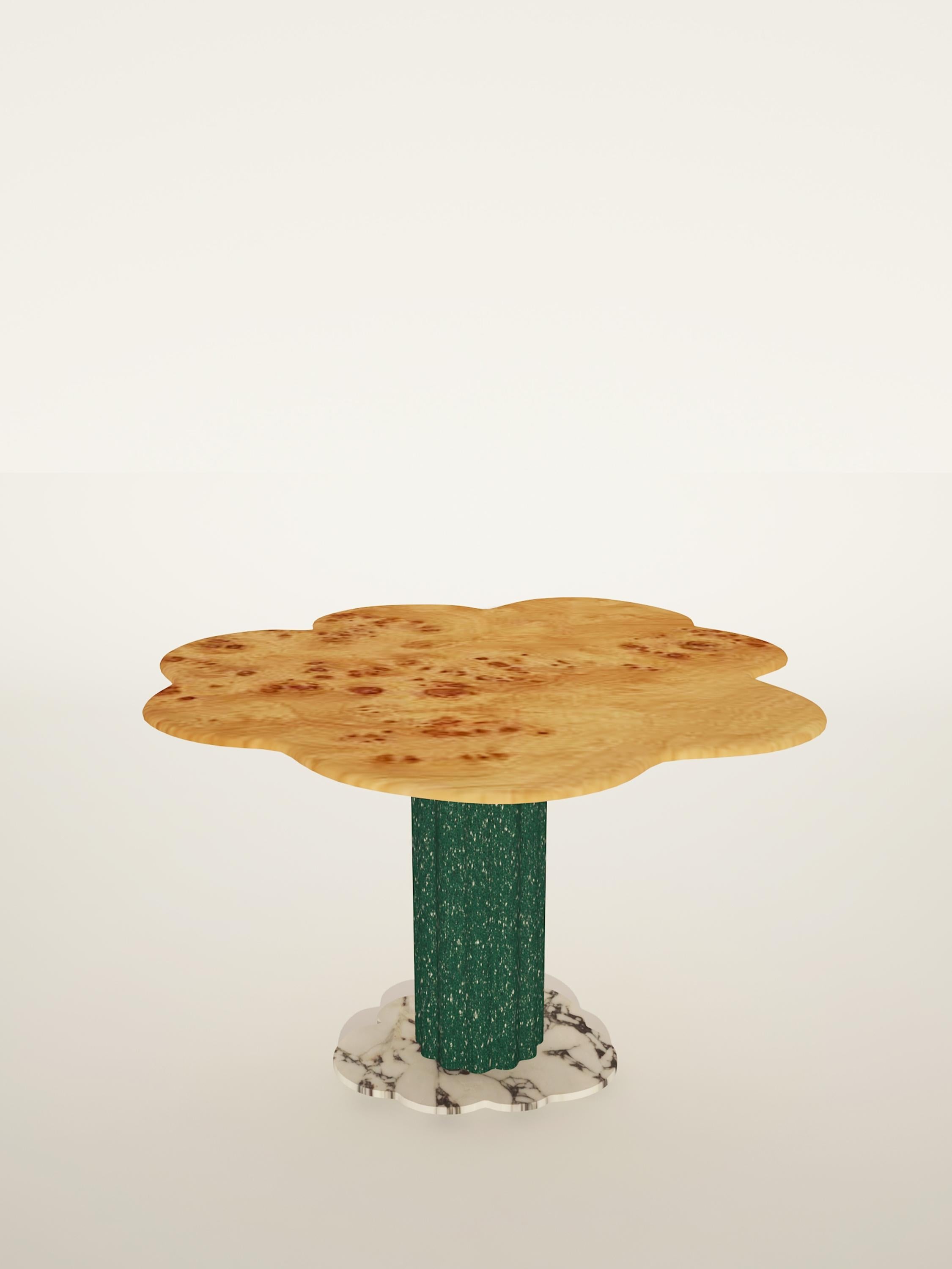 https://a.1stdibscdn.com/sulpap-green-onyx-marble-dining-table-with-polished-chrome-metal-base-for-sale-picture-13/f_36601/f_404258421719862247298/MERVE_KAHRAMAN_SULPAPTABLE_11_master.jpg