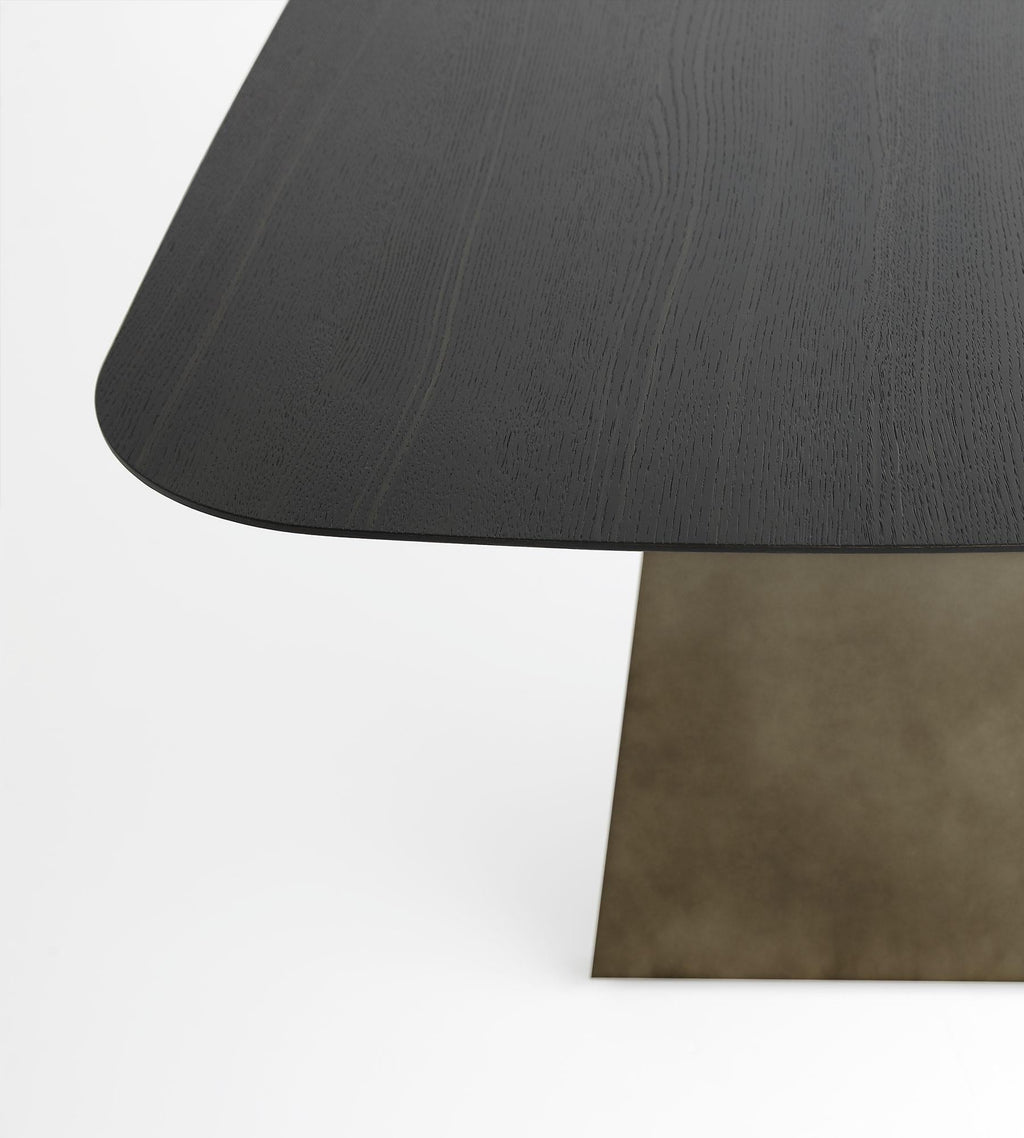 https://a.1stdibscdn.com/metaverso-laguna-oak-dining-table-by-morica-design-for-sale-picture-8/f_12192/f_449152321746634599178/MET_DM_RL_BO_dettaglio05_1800x2000_master.jpg