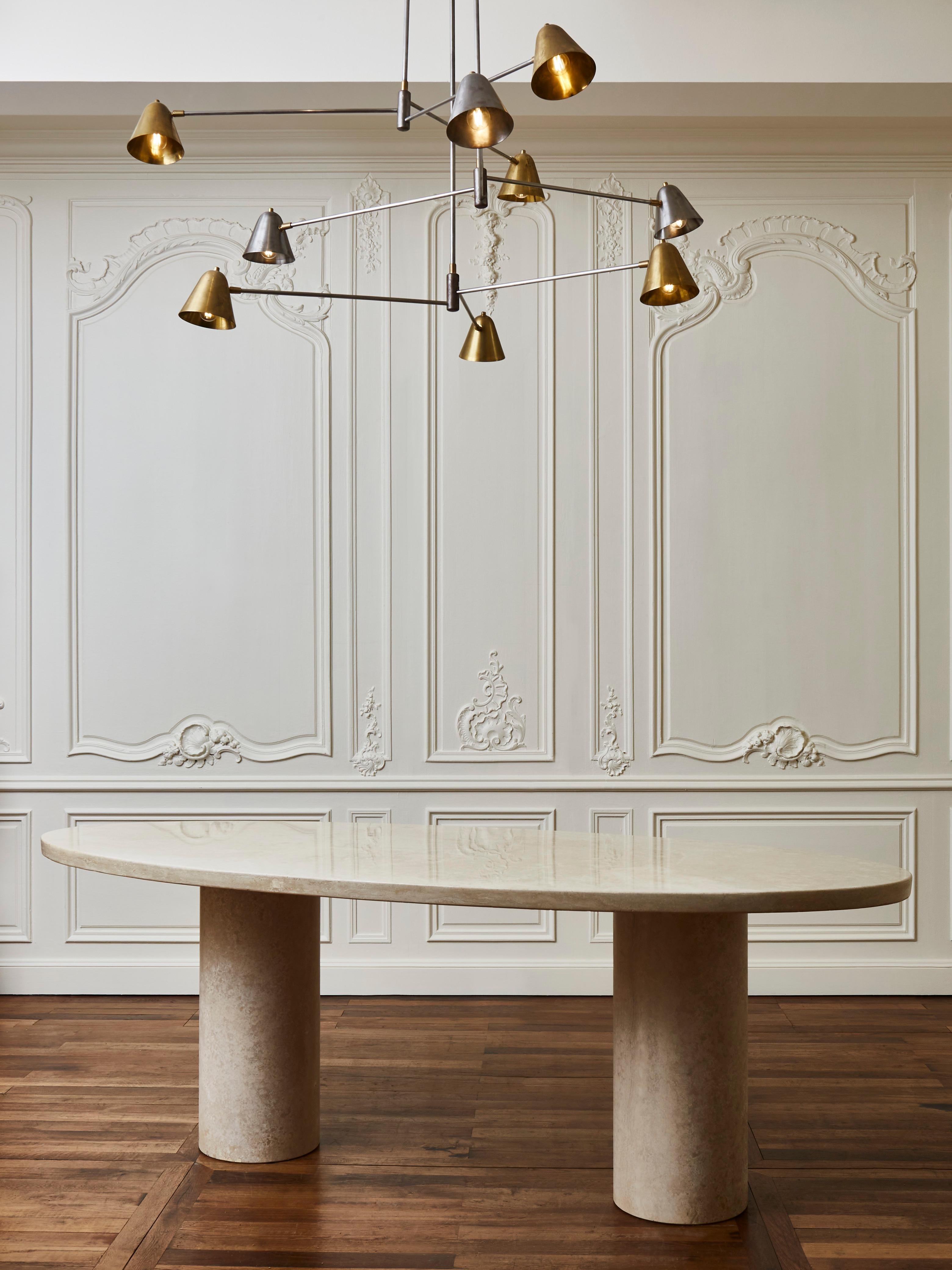 https://a.1stdibscdn.com/dining-table-in-travertine-stone-by-studio-glustin-for-sale-picture-3/f_9680/f_339466221682248609227/MF01_M007_HTS023_002_1_master.jpg