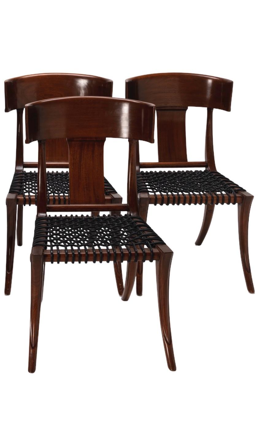 https://a.1stdibscdn.com/klismos-chair-for-sale-picture-4/f_72532/f_327386021676538413728/MGT046_lion_PhotoRoom_copy_2_master.jpg