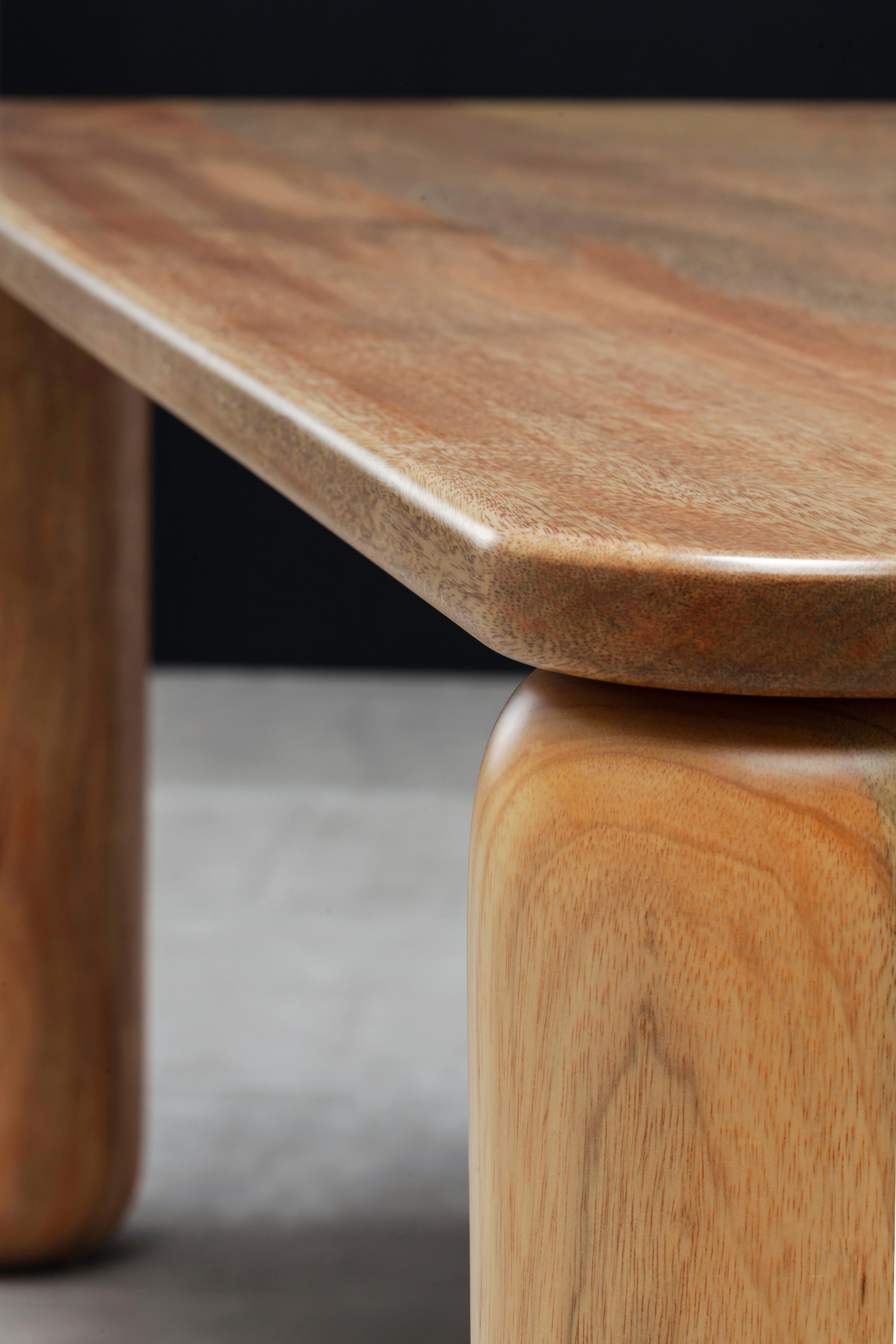 https://a.1stdibscdn.com/well-grounded-dining-table-by-laluz-for-sale-picture-6/f_12192/f_429647721735767149859/_MG_0484_master.JPG