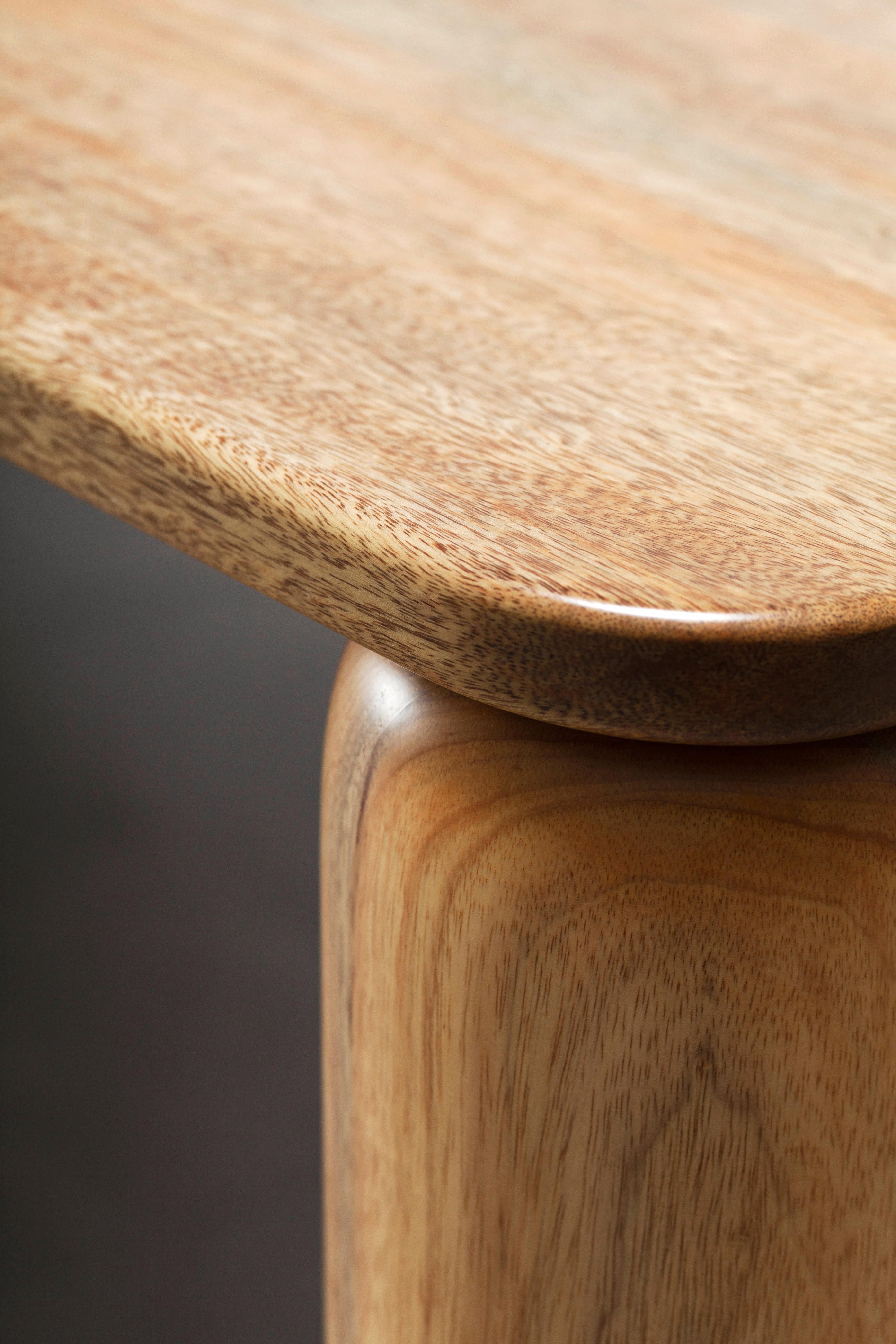 https://a.1stdibscdn.com/well-grounded-dining-table-by-laluz-for-sale-picture-5/f_12192/f_429647721735767149697/_MG_0491_master.JPG