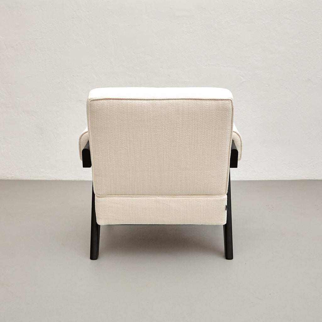 https://a.1stdibscdn.com/pierre-jeanneret-053-capitol-complex-armchair-by-cassina-for-sale-picture-7/f_14272/f_334594521679653134779/_MG_1347_master.jpg