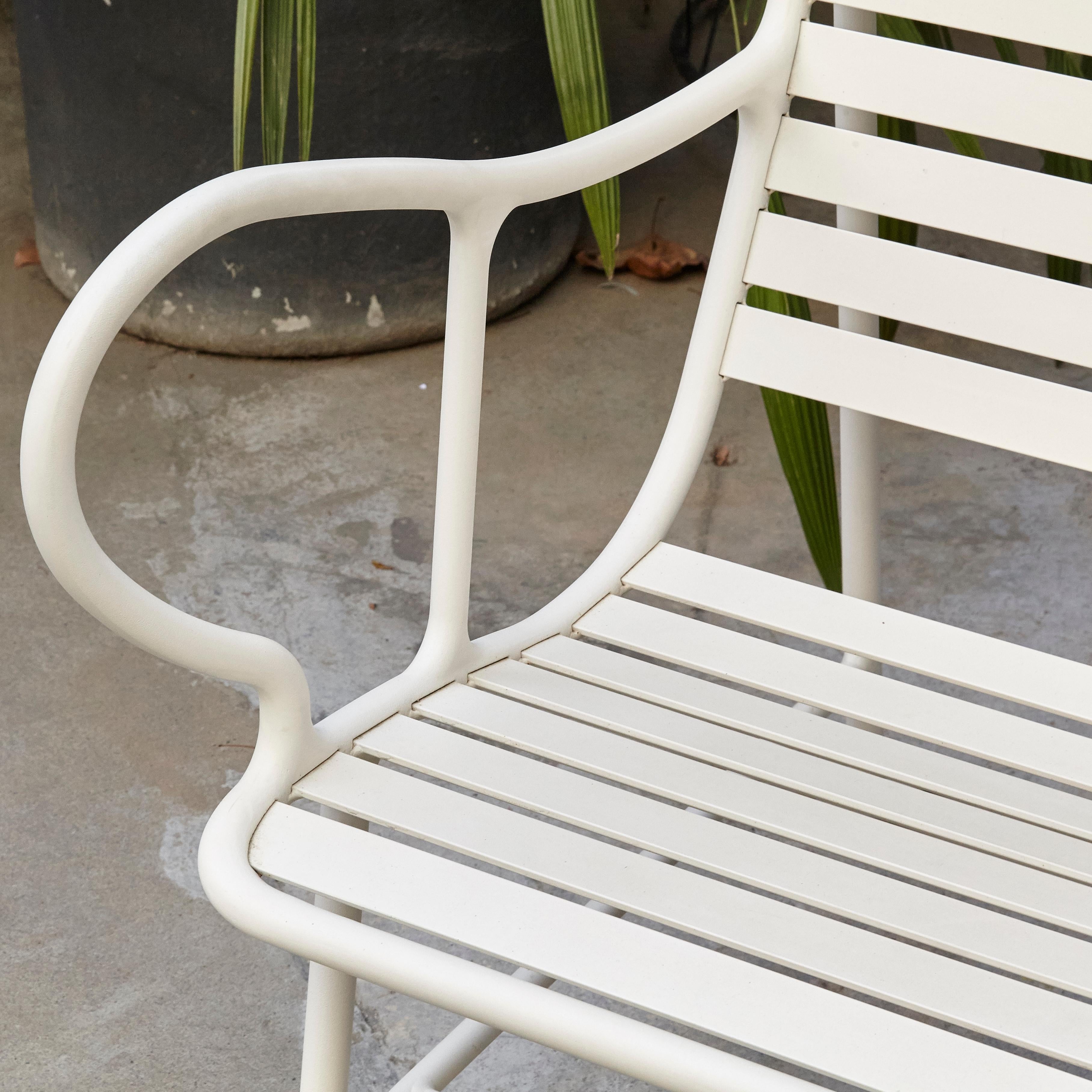 https://a.1stdibscdn.com/jaime-hayon-contemporary-white-gardenias-outdoor-armchair-with-pergola-for-sale-picture-6/f_14272/f_312315821667990942144/_MG_1366_master.jpg