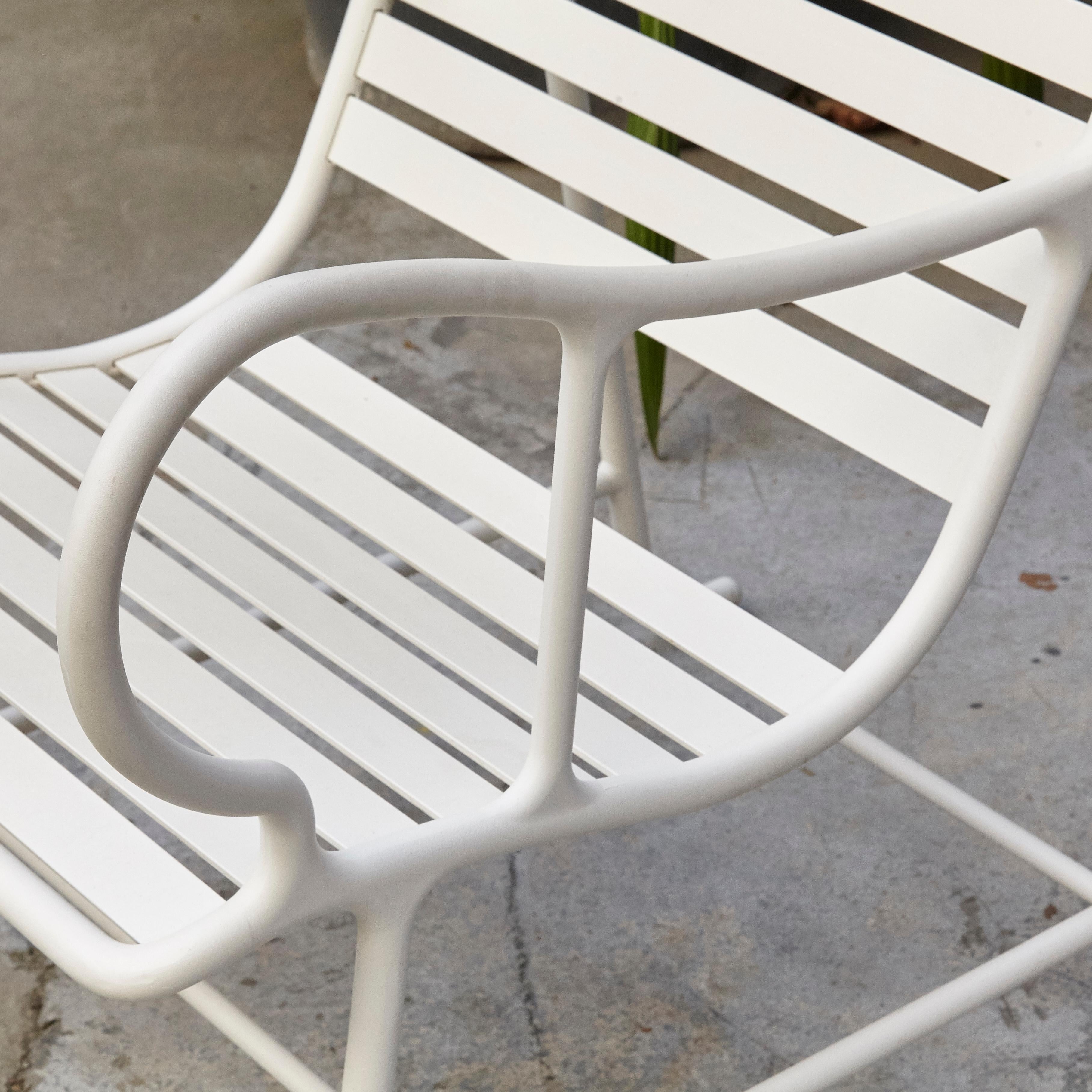 https://a.1stdibscdn.com/jaime-hayon-contemporary-white-gardenias-outdoor-armchair-with-pergola-for-sale-picture-7/f_14272/f_312315821667990943431/_MG_1367_master.jpg
