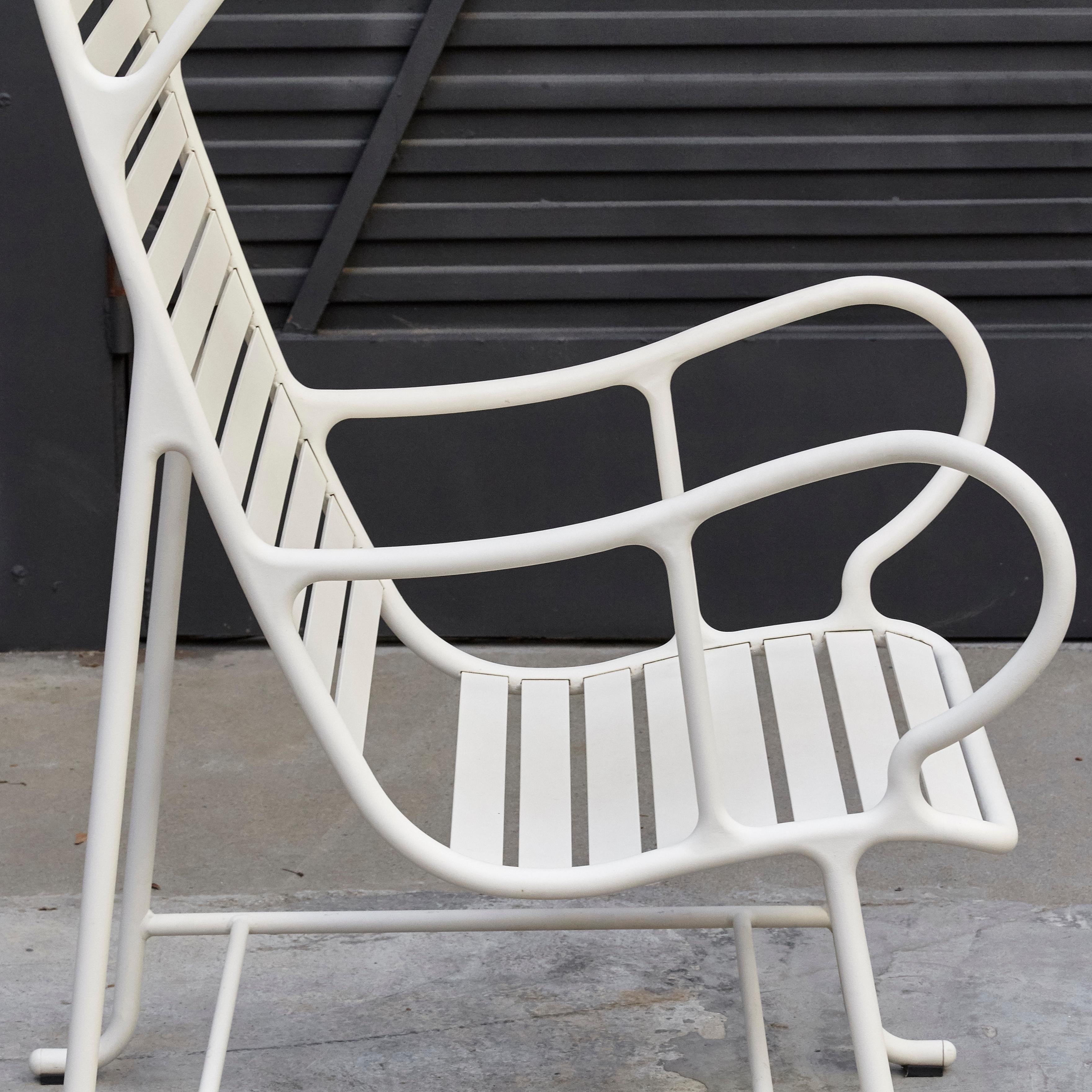 https://a.1stdibscdn.com/jaime-hayon-contemporary-white-gardenias-outdoor-armchair-with-pergola-for-sale-picture-8/f_14272/f_312315821667990944544/_MG_1380_master.jpg