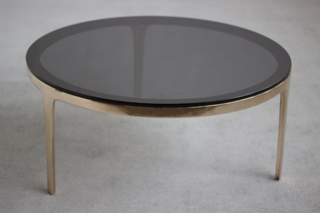 https://a.1stdibscdn.com/barbera-bronze-round-coffeetable-modern-solid-bronze-base-with-stone-top-for-sale-picture-6/f_45601/f_151188111560729899063/_MG_2162_master.jpeg