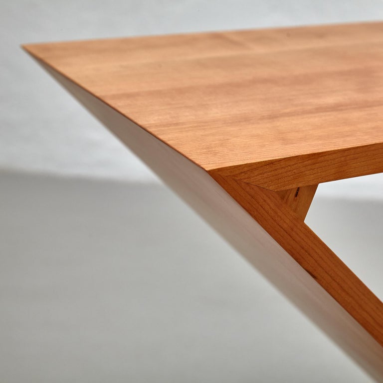 https://a.1stdibscdn.com/gerrit-thomas-rietveld-zig-zag-chair-by-cassina-for-sale-picture-10/f_14272/f_343535321684487659897/_MG_2340_master.jpg?width=768