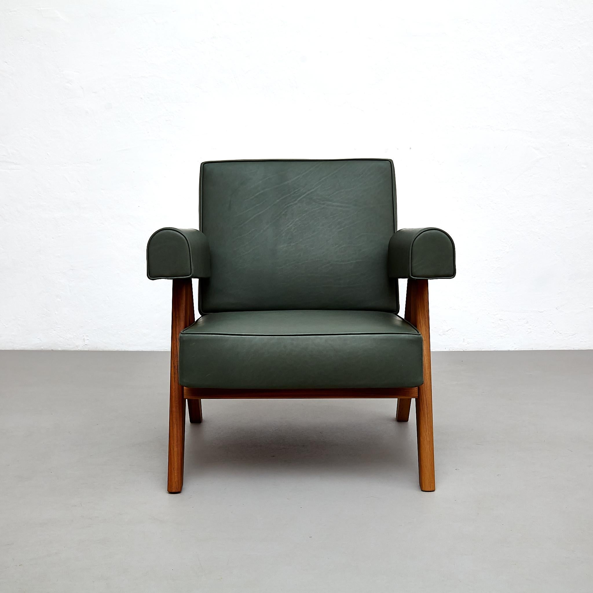 https://a.1stdibscdn.com/set-of-two-pierre-jeanneret-teak-wood-green-leather-armchair-by-cassina-for-sale-picture-7/f_14272/f_380176921705676204488/_MG_2351_master.jpg