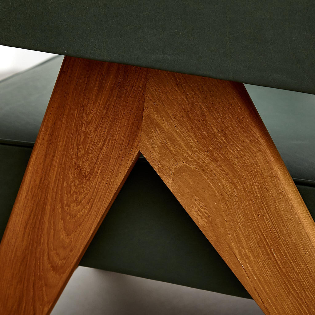https://a.1stdibscdn.com/set-of-two-pierre-jeanneret-teak-wood-green-leather-armchair-by-cassina-for-sale-picture-18/f_14272/f_380176921705676214222/_MG_2364_master.jpg