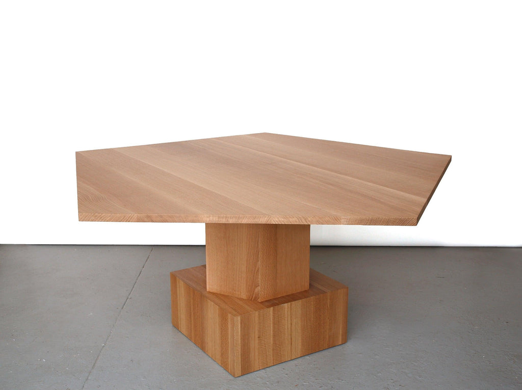 https://a.1stdibscdn.com/walnut-dining-or-center-table-by-tinatin-kilaberidze-for-sale-picture-2/13297021/1591717876600/_MG_3732a_org_org_master.jpg